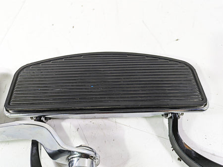 2012 Harley FLD Dyna Switchback Right Floorboard & Brake Pedal 54172-12 B {{ shop.shopifyCountryName }} - Mototech271