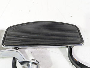 2012 Harley FLD Dyna Switchback Right Floorboard & Brake Pedal 54172-12 B | Mototech271