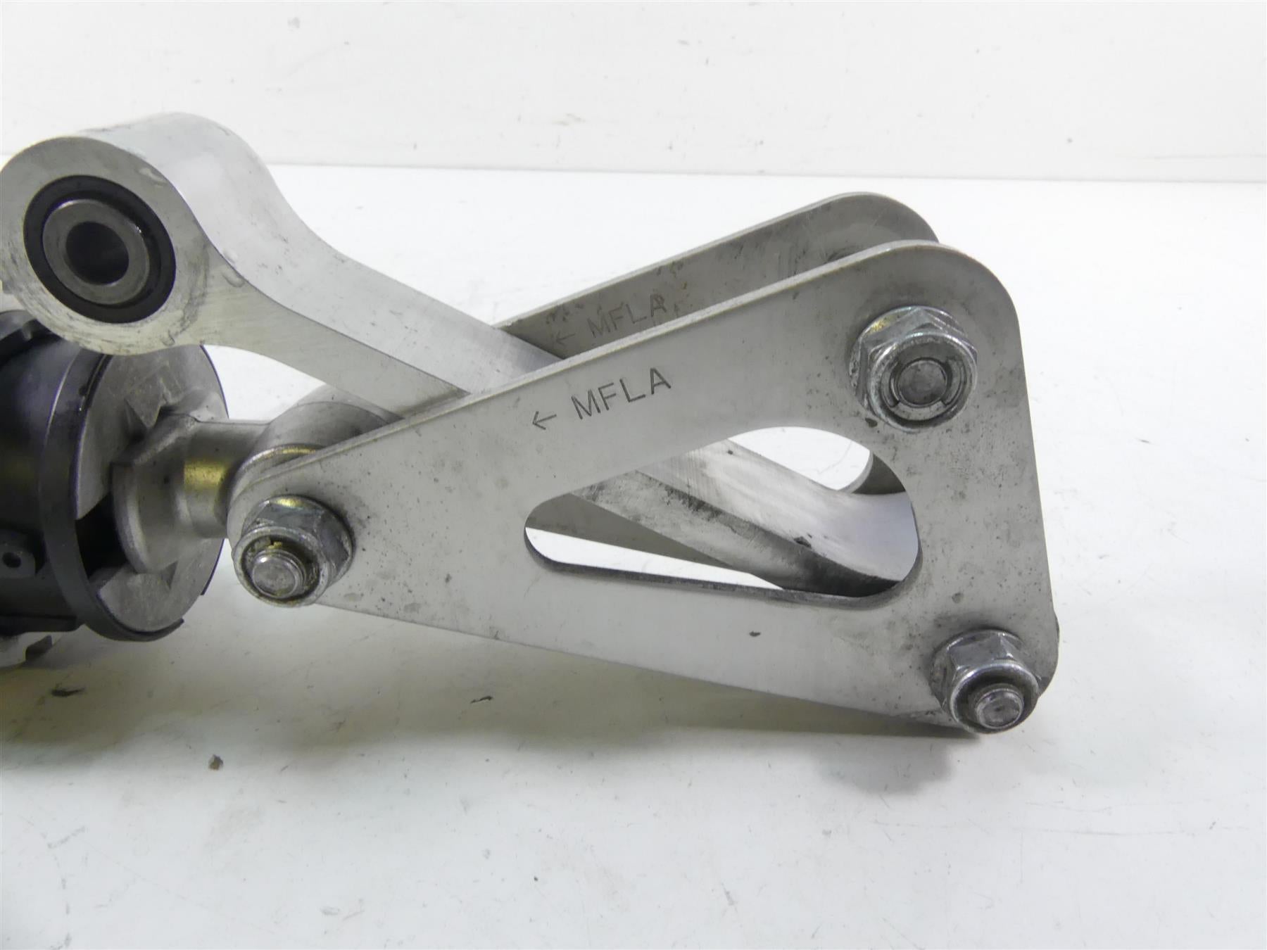2015 Honda CBR1000 RR SC59 Rear Showa Shock Damper & Linkage 52400-MGP-306 {{ shop.shopifyCountryName }} - Mototech271