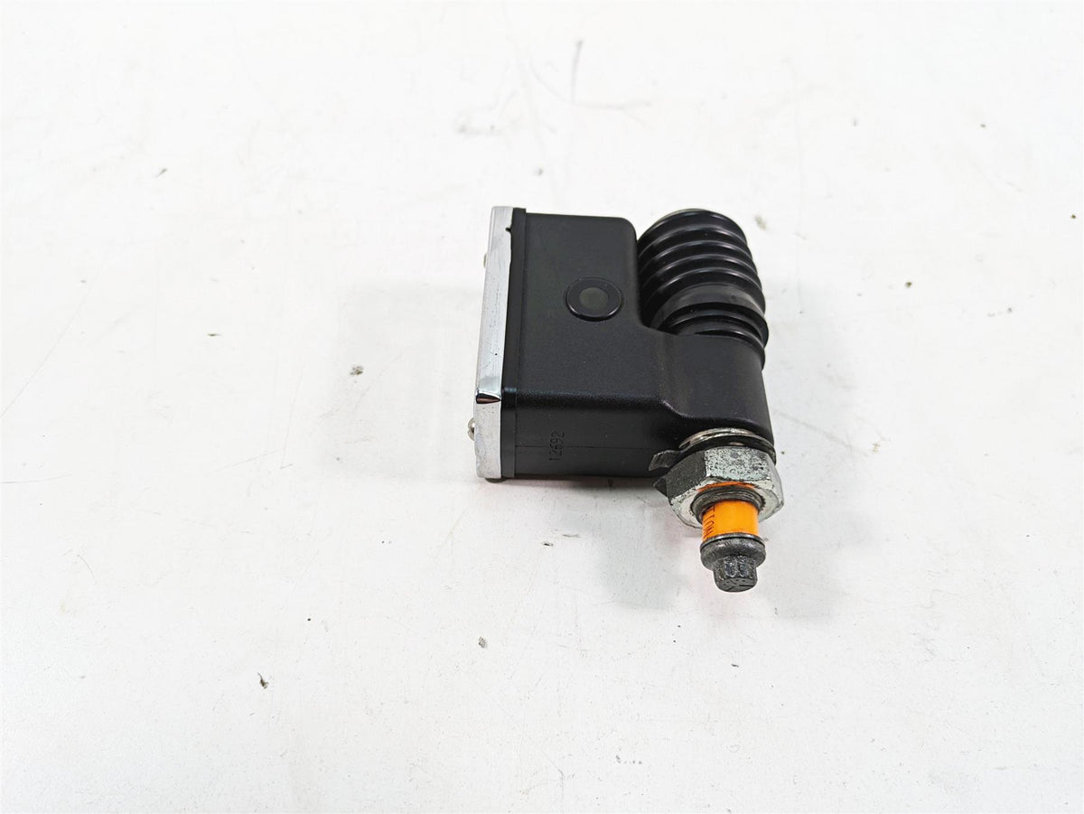 1999 Harley Dyna FXDL Low Rider Rear Brake Master Cylinder 42474-90C {{ shop.shopifyCountryName }} - Mototech271
