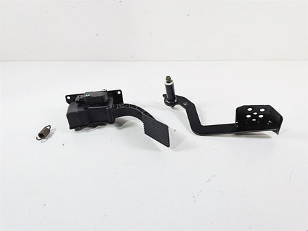 2024 Polaris RZR XP 1000 Sport Brake & Accelerate Pedal Set 1025542 4080361 {{ shop.shopifyCountryName }} - Mototech271