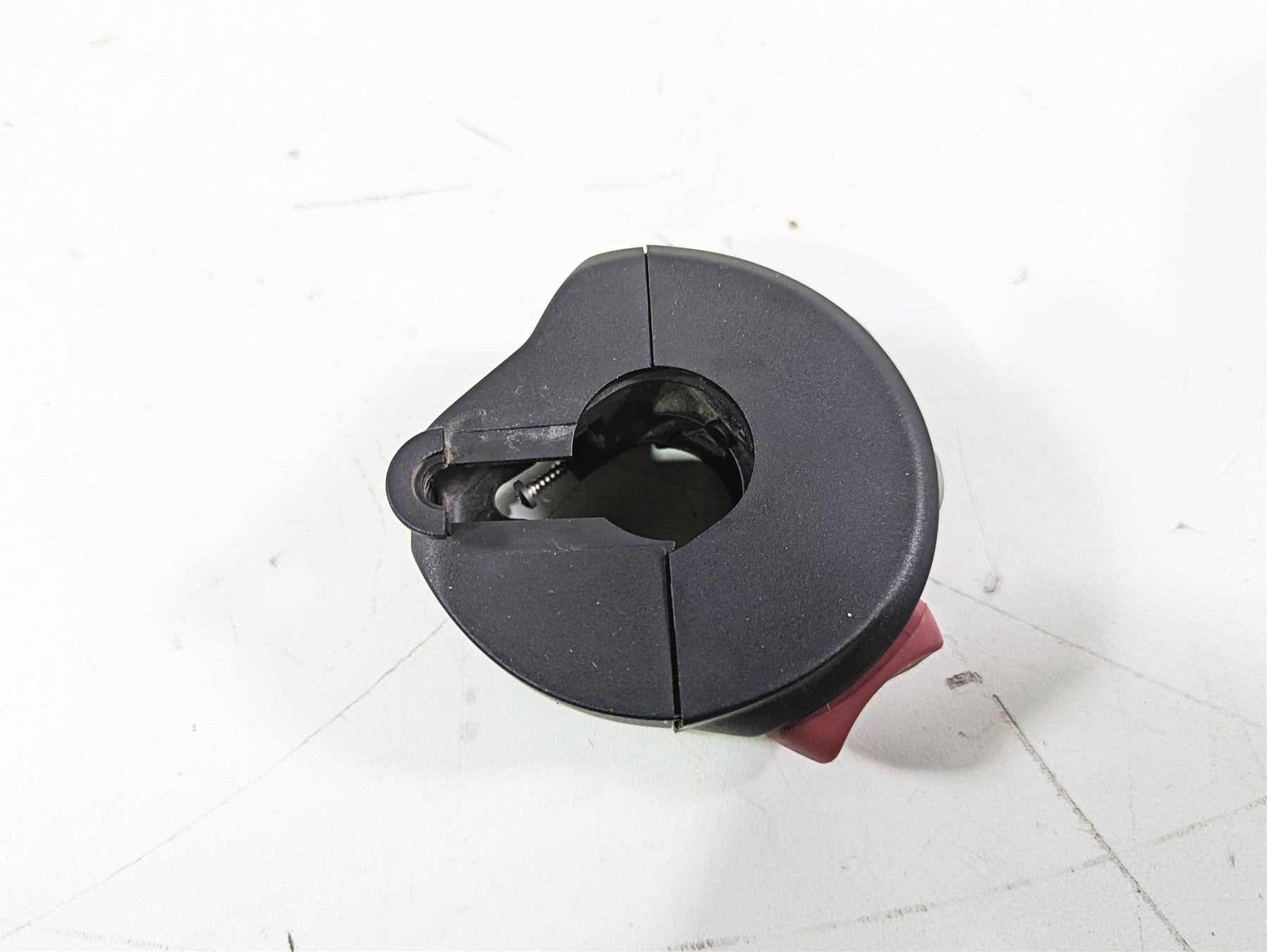2016 BMW R1200GS GSW K50 Right Hand Control Switch 61318567720 {{ shop.shopifyCountryName }} - Mototech271