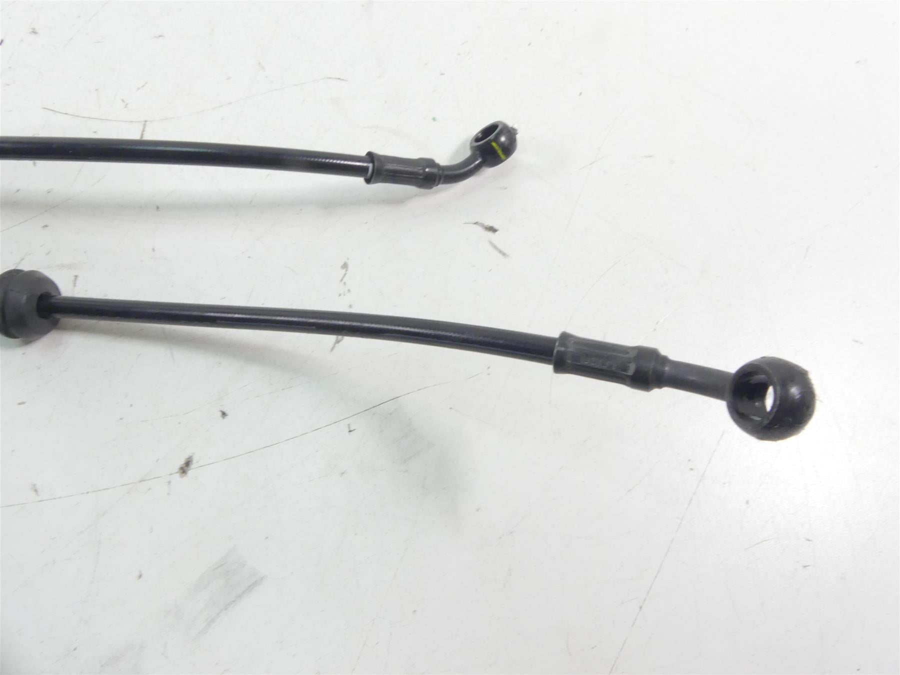 2021 Aprilia RS 660 Front Abs Brake Line Hose Set 2B007004 2B007005 2B006455 {{ shop.shopifyCountryName }} - Mototech271
