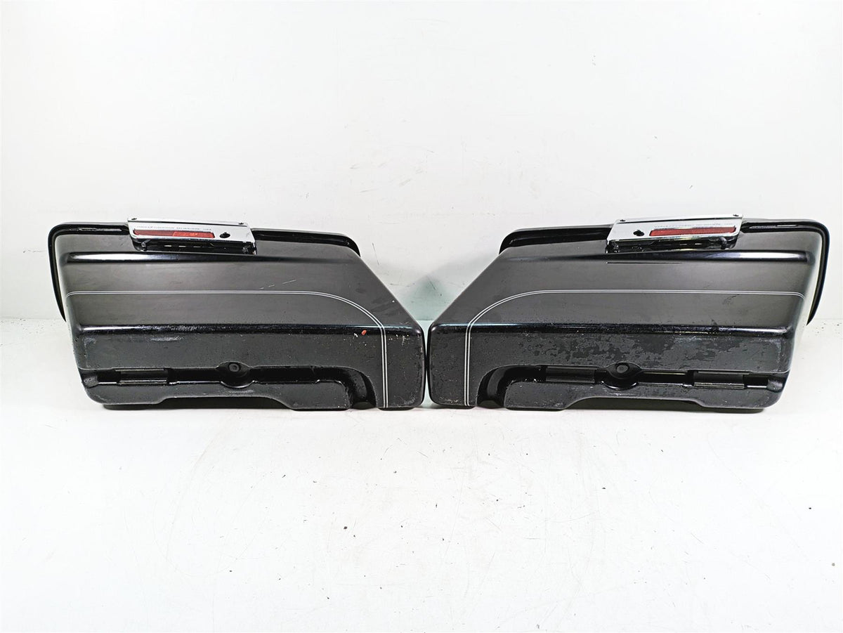 2011 Harley Touring FLHR Road King Saddlebag Saddle Bag Set 91139-09 {{ shop.shopifyCountryName }} - Mototech271