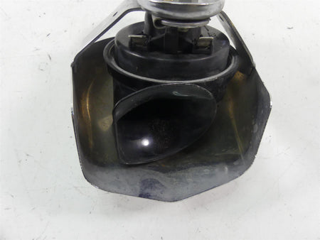 2005 Harley Touring CVO FLHTCSE Electra Glide Horn & Chrome Cover 69012-93A {{ shop.shopifyCountryName }} - Mototech271