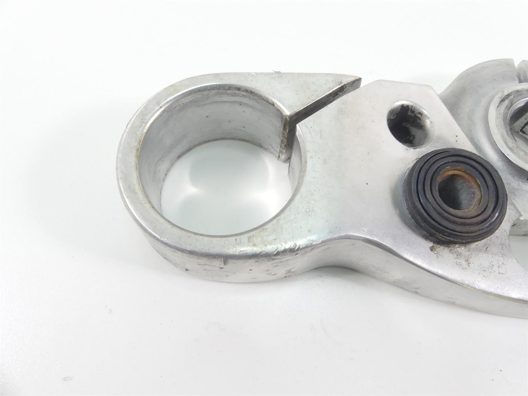 2019 Harley Softail FLSB Sport Glide Upper Triple Tree Clamp 55mm 45900188 {{ shop.shopifyCountryName }} - Mototech271