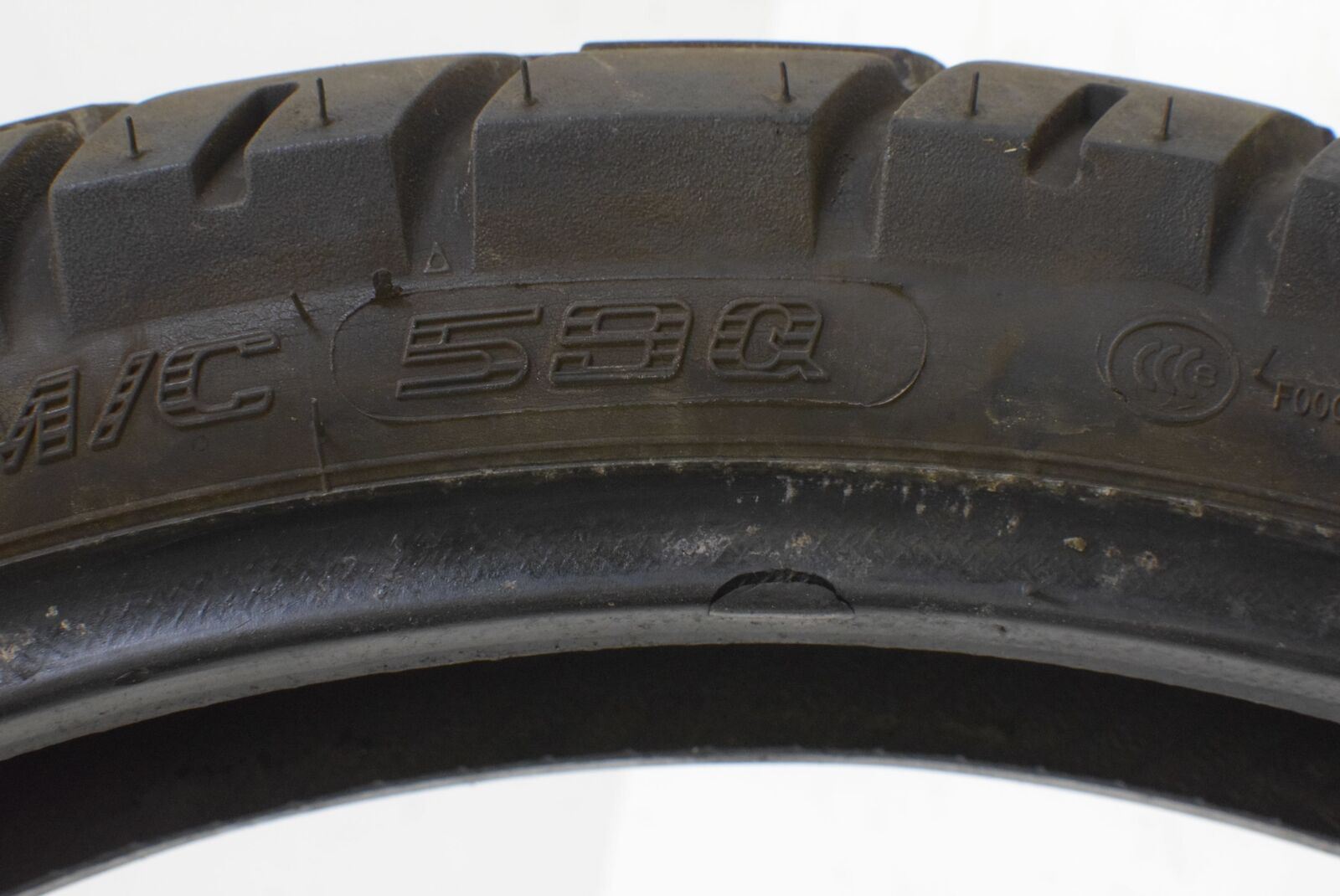 Used Front Tire Shinko Trail Master E-705 110/80-19 Dot3718 87-4527 {{ shop.shopifyCountryName }} - Mototech271