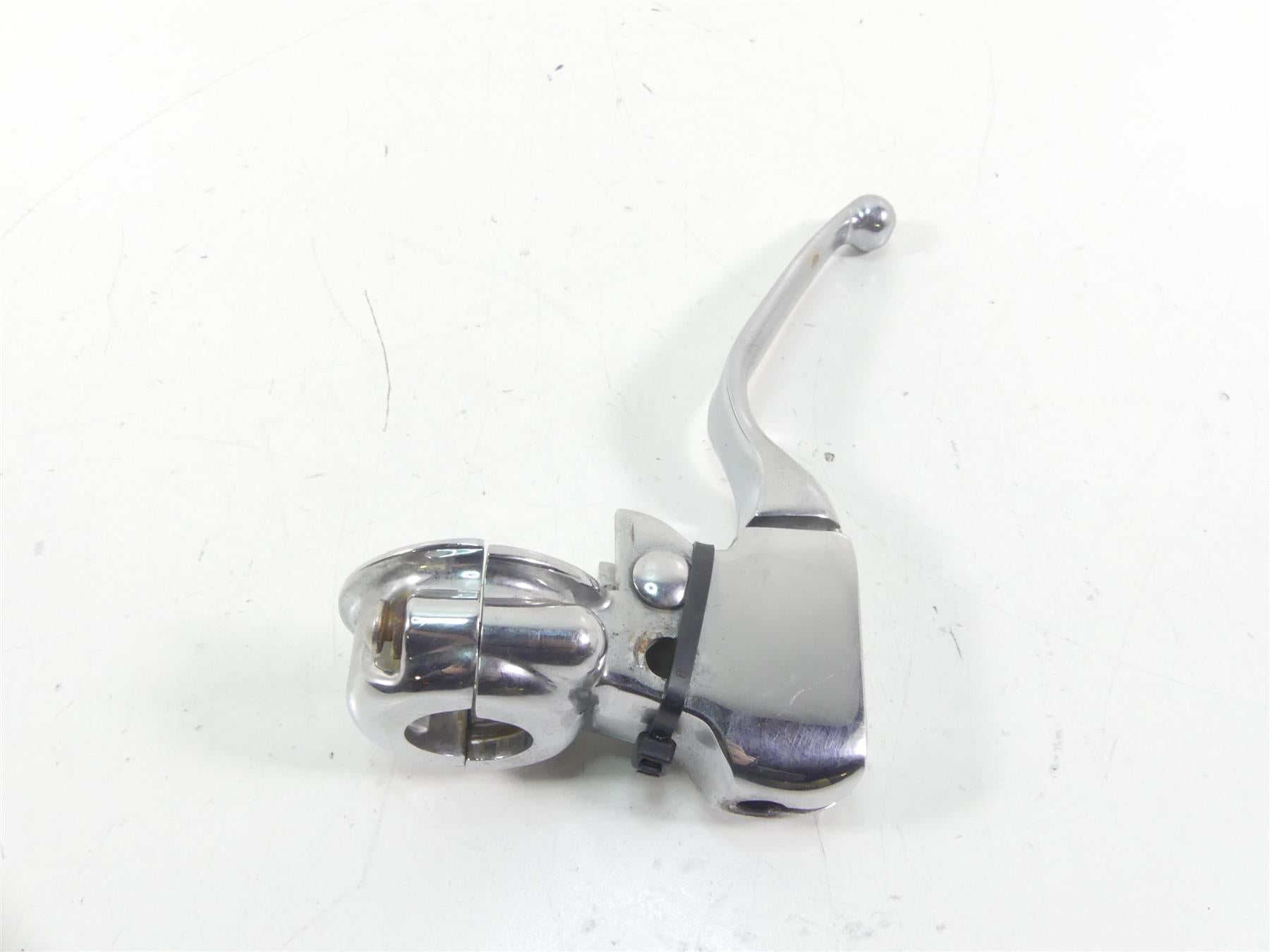 2004 Harley FXDWGI Dyna Wide Glide Chrome Clutch Perch & Lever 38608-96 45015-96 {{ shop.shopifyCountryName }} - Mototech271