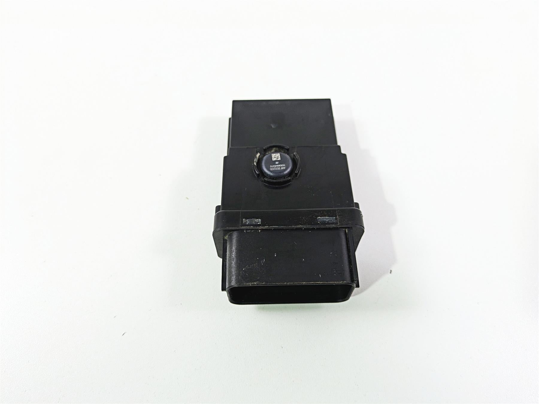 2019 BMW R1250RT K52 General Module Unit Ecu Light 61357108182 61355B52A69 {{ shop.shopifyCountryName }} - Mototech271