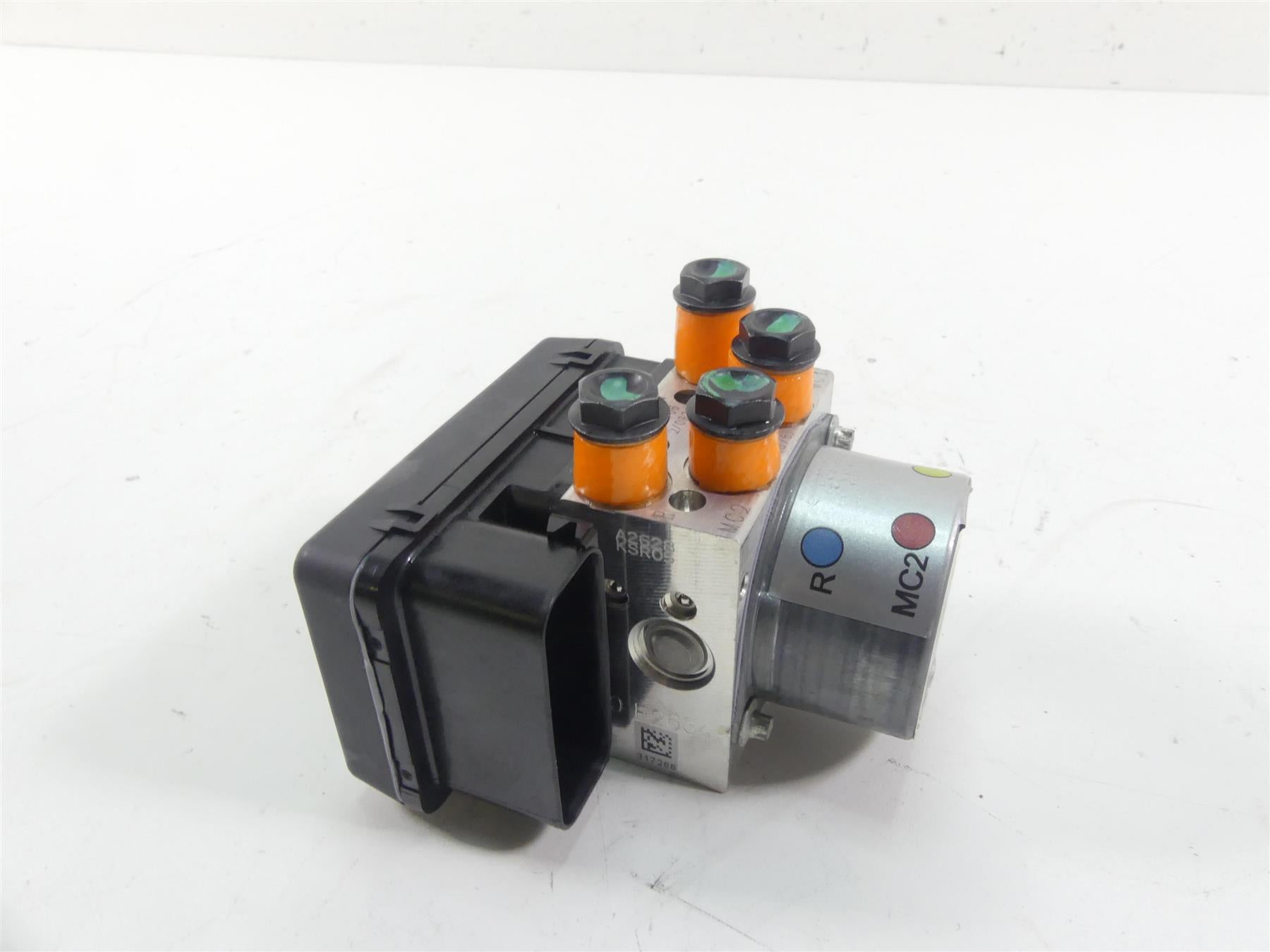 2018 Mv Agusta Brutale 800 RR Abs Brake Pump Module Unit 8000B9884 {{ shop.shopifyCountryName }} - Mototech271