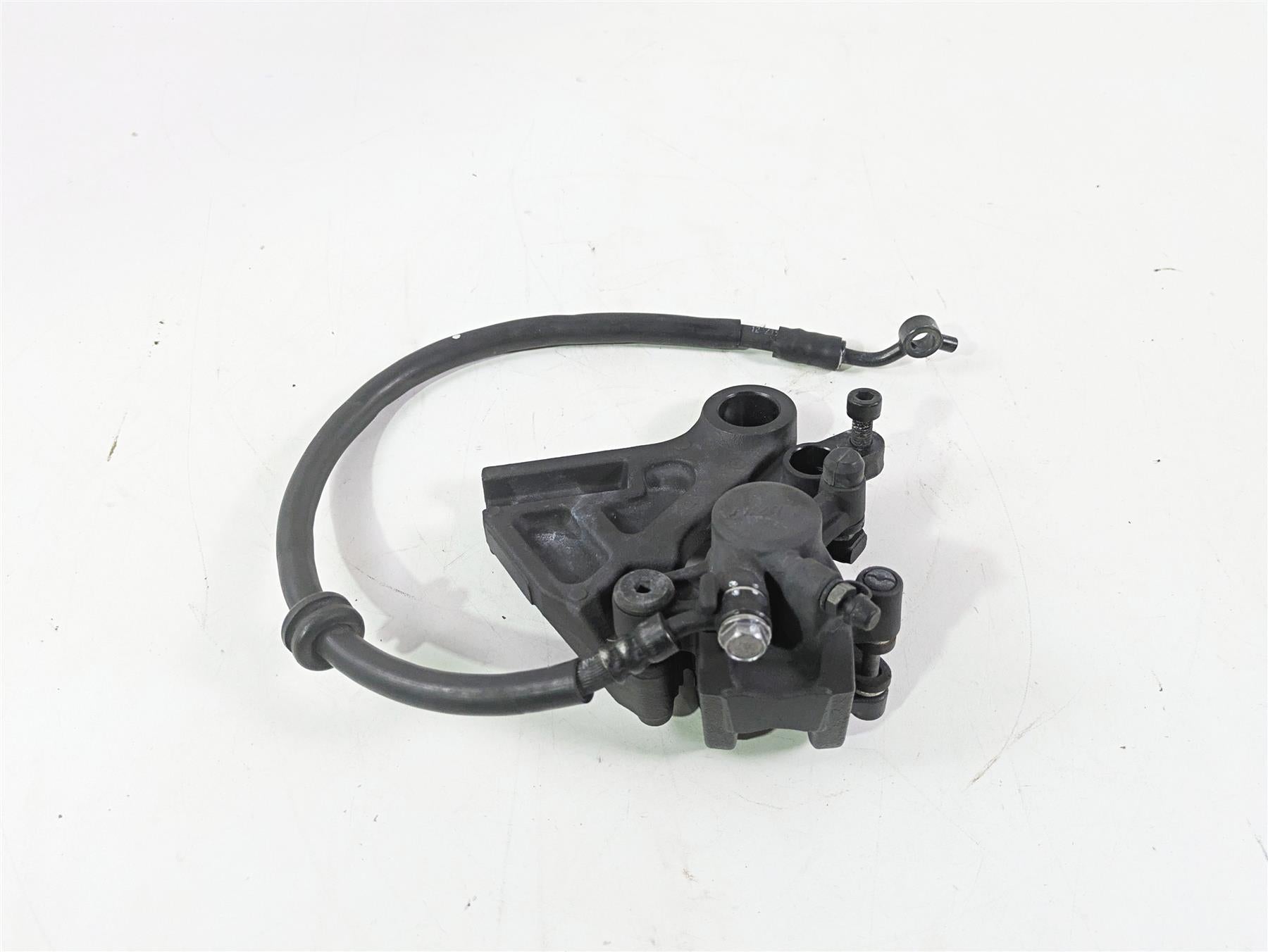 2020 Kawasaki ZX6R ZX636 Ninja Rear Brake Caliper Nissin 43080-0114-DJ {{ shop.shopifyCountryName }} - Mototech271