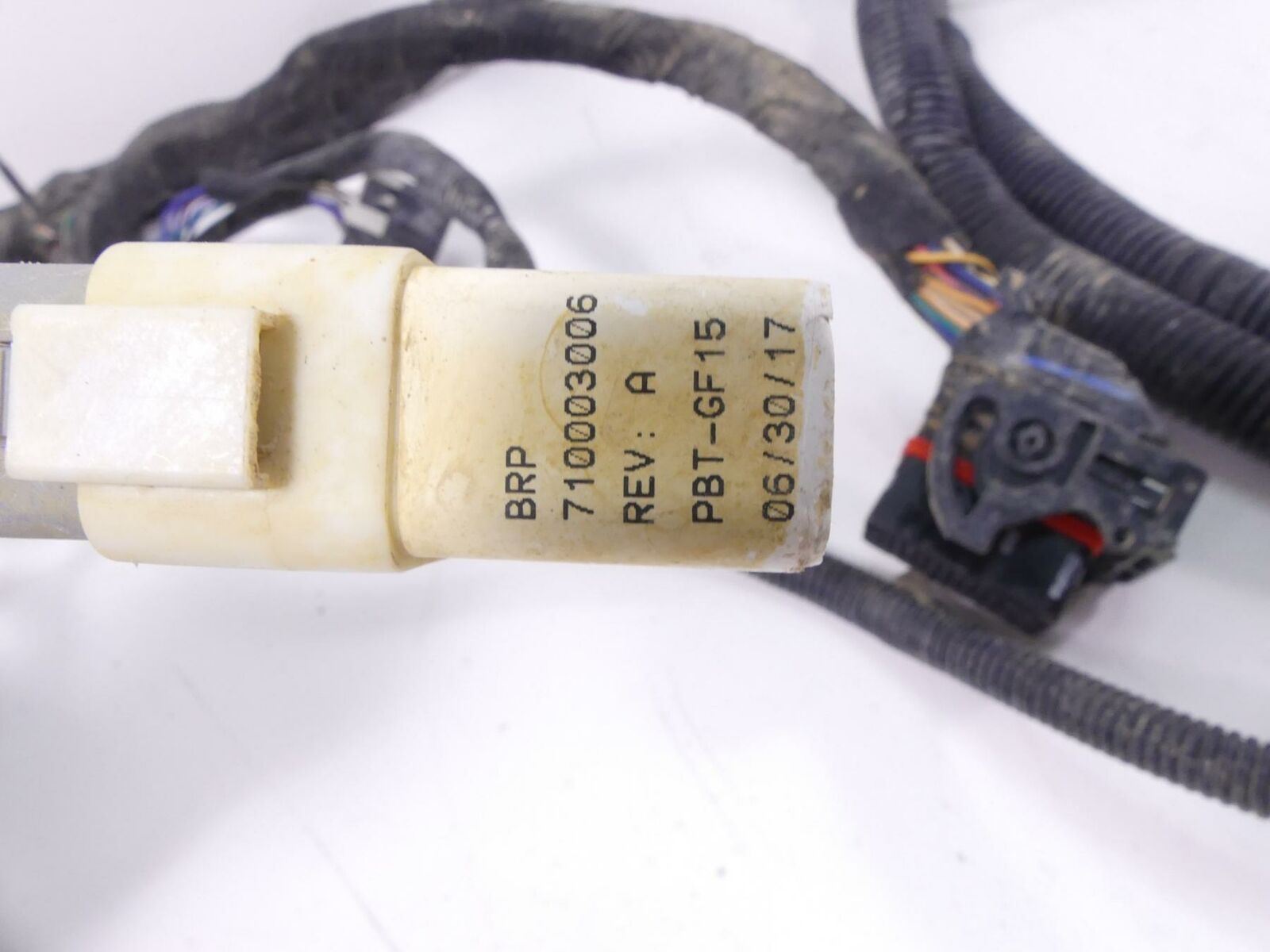 2018 Can-Am Maverick 1000R XMR Main Wiring Harness -No Cuts 710005674 {{ shop.shopifyCountryName }} - Mototech271