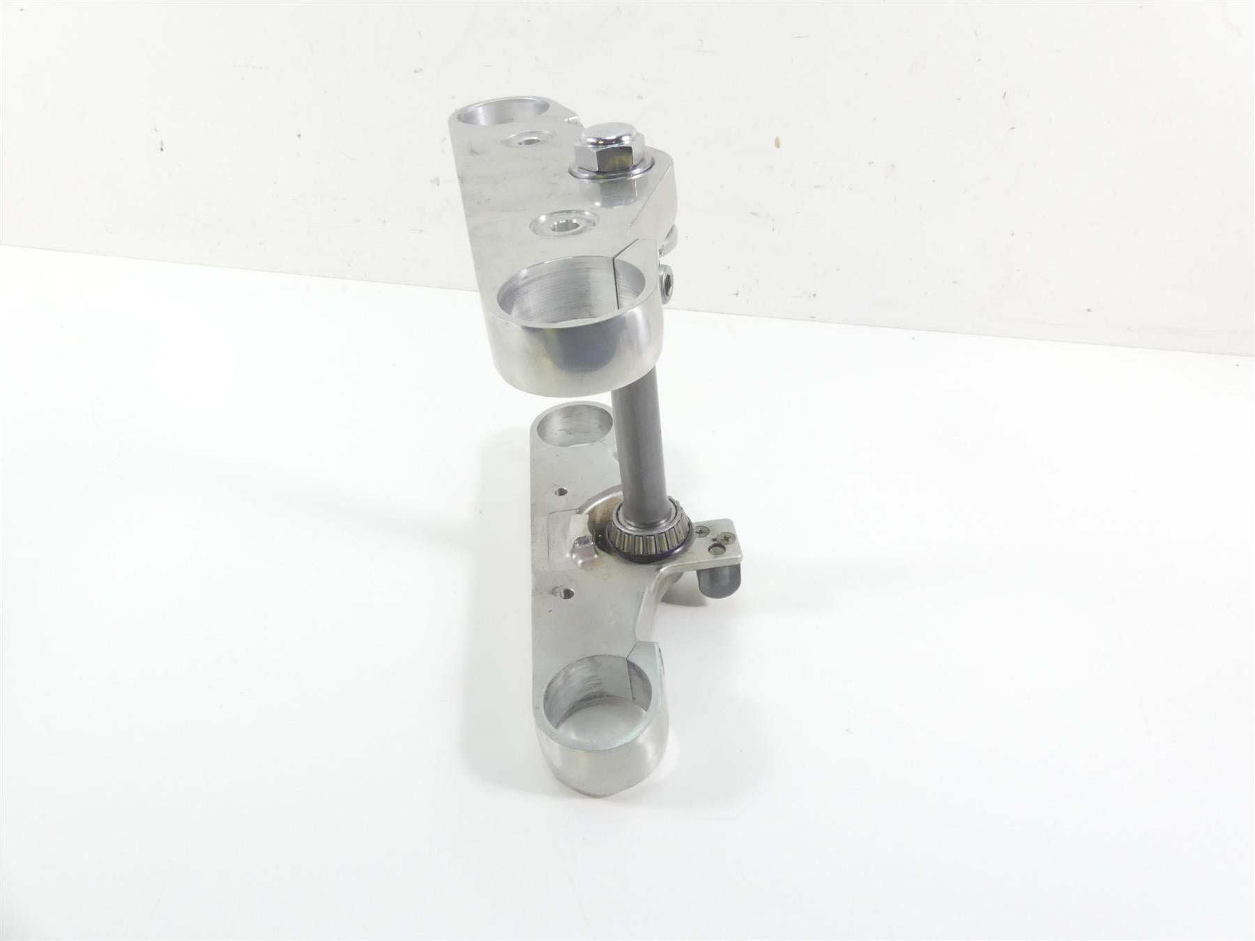 2006 Honda VTX1800 C2 Upper & Lower Triple Tree Set - Read 53230-MCH-C20 {{ shop.shopifyCountryName }} - Mototech271