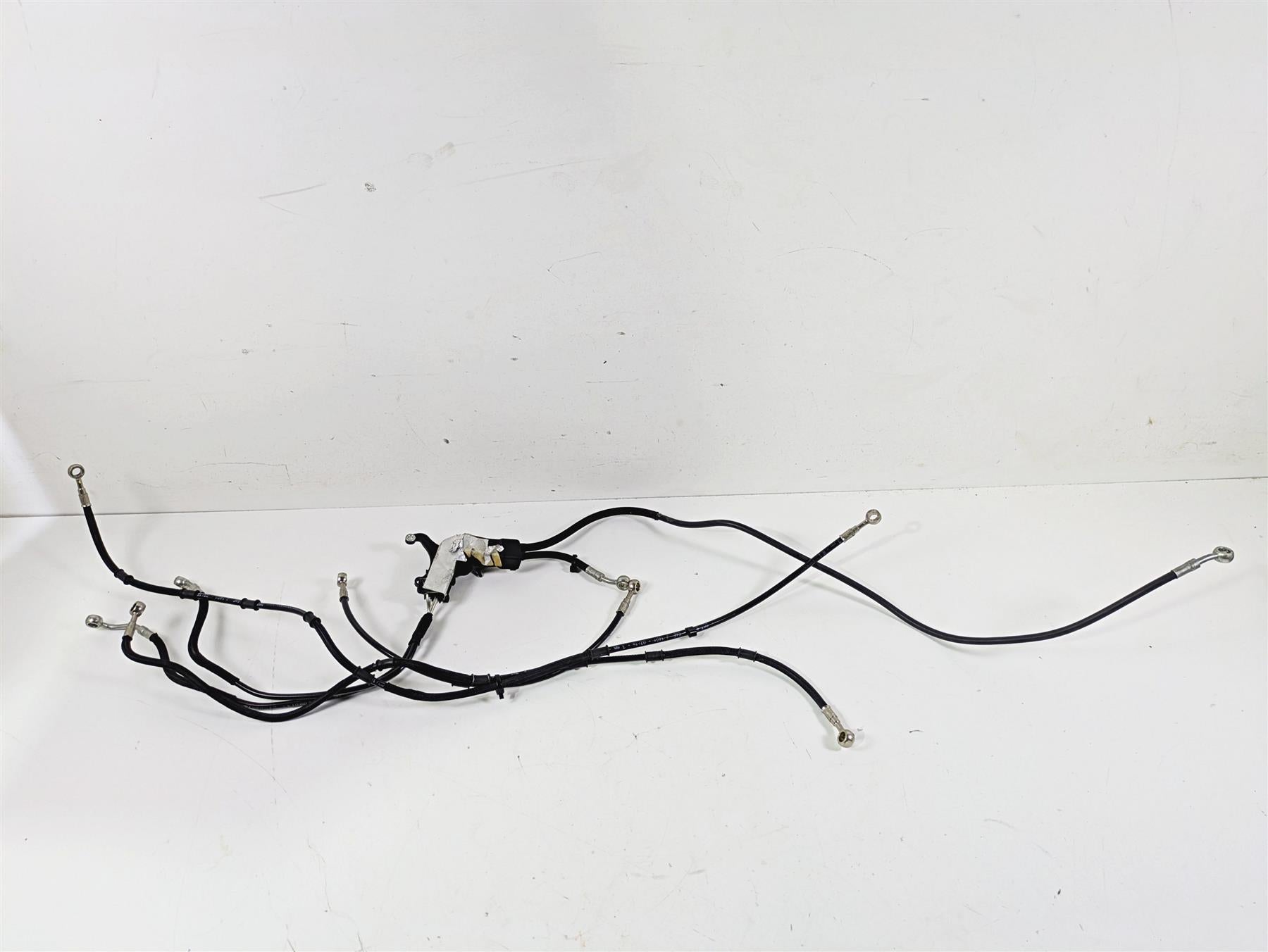 2016 Ducati Monster 1200 S Front Rear Abs Brake Line Set 61810531B 61910493B