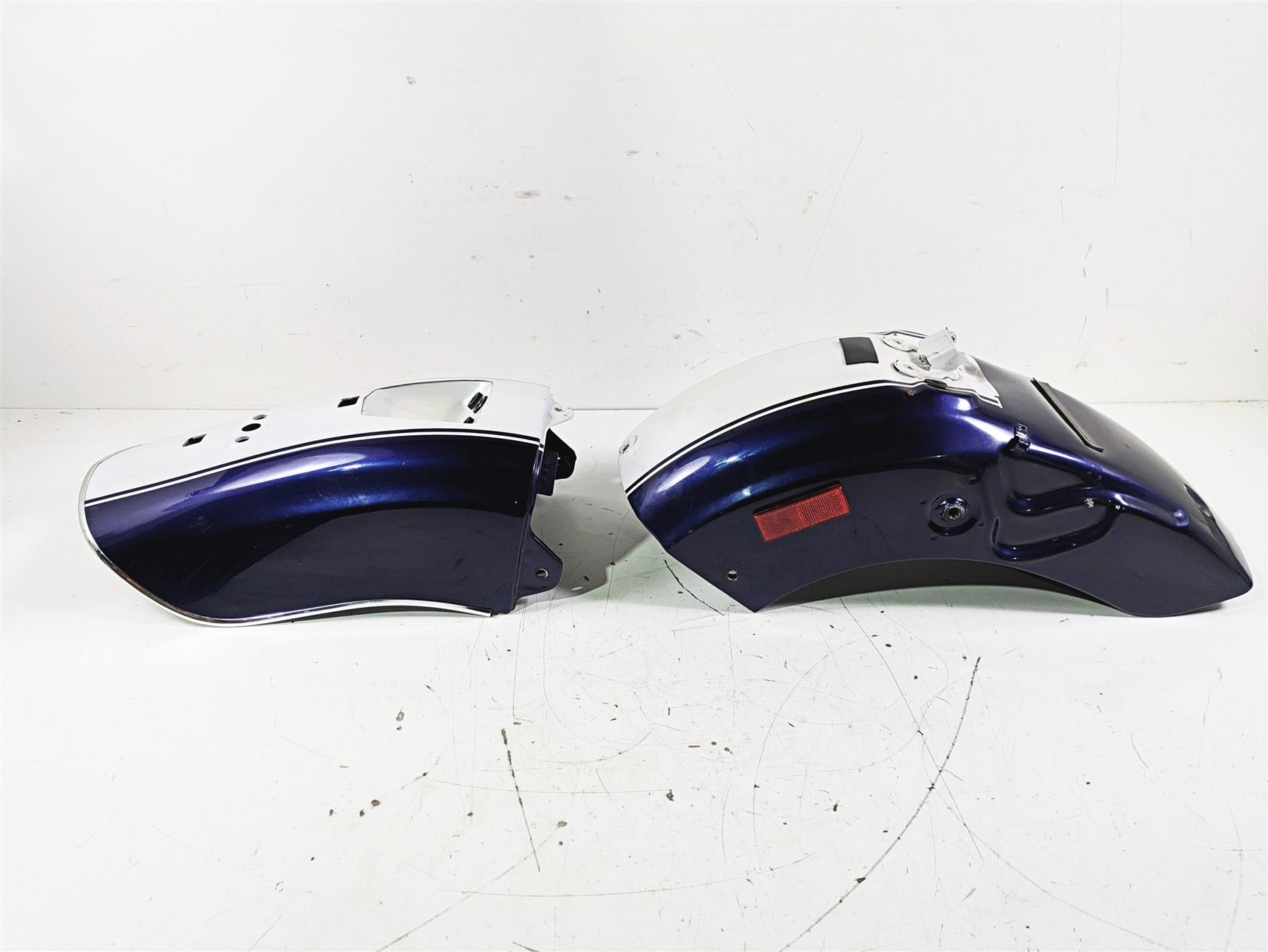 2002 Honda GL1500 CD Valkyrie Deluxe Rear Fender Set 80110-MZ0-B30 80210-MZ0-B30