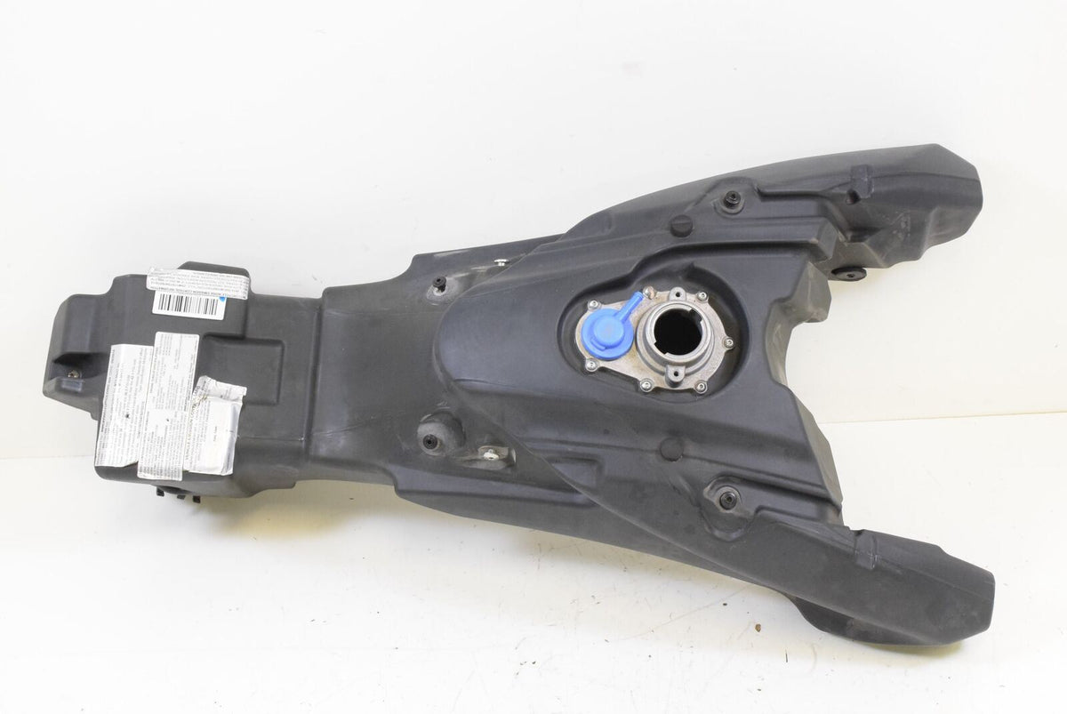 2015 Ducati Hypermotard 821 SP Fuel Gas Petrol Tank Reservoir NICE 58611981A {{ shop.shopifyCountryName }} - Mototech271