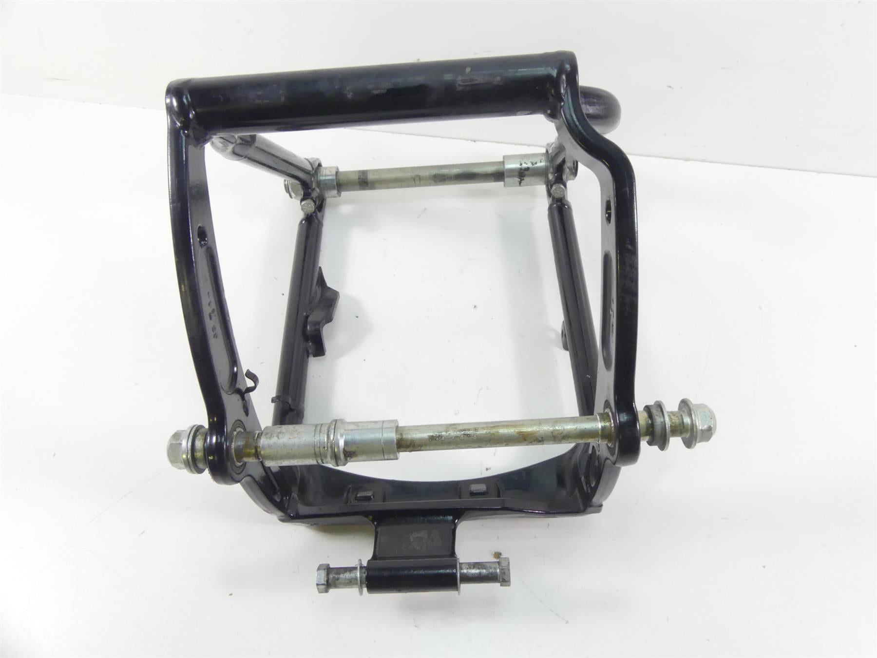 2015 Harley FLS Softail Slim Rear Swingarm Swing Arm & 25mm Axle 47573-11 {{ shop.shopifyCountryName }} - Mototech271