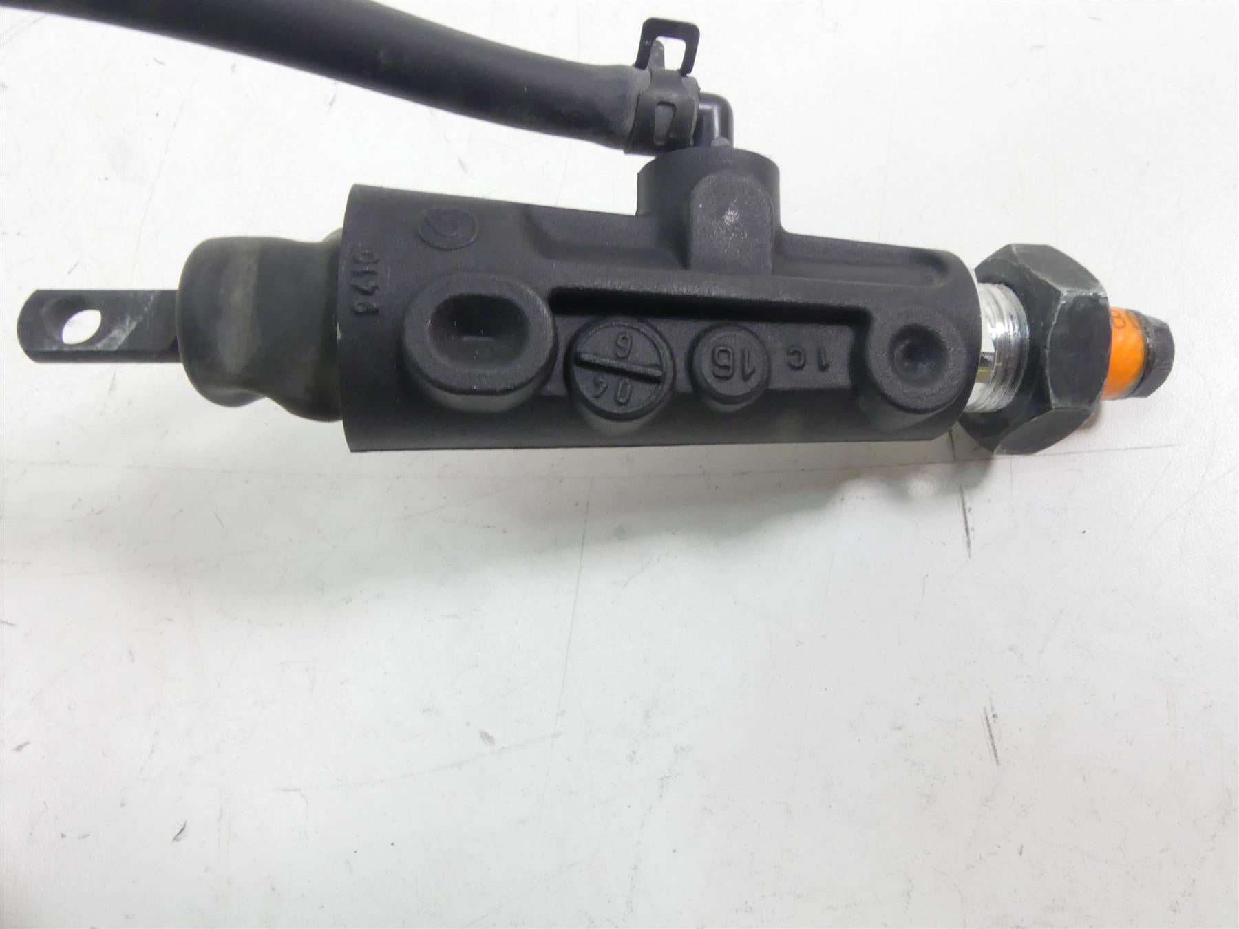 2013 Harley VRSCF Muscle V-Rod Rear Brake Master Cylinder 44740-06A {{ shop.shopifyCountryName }} - Mototech271
