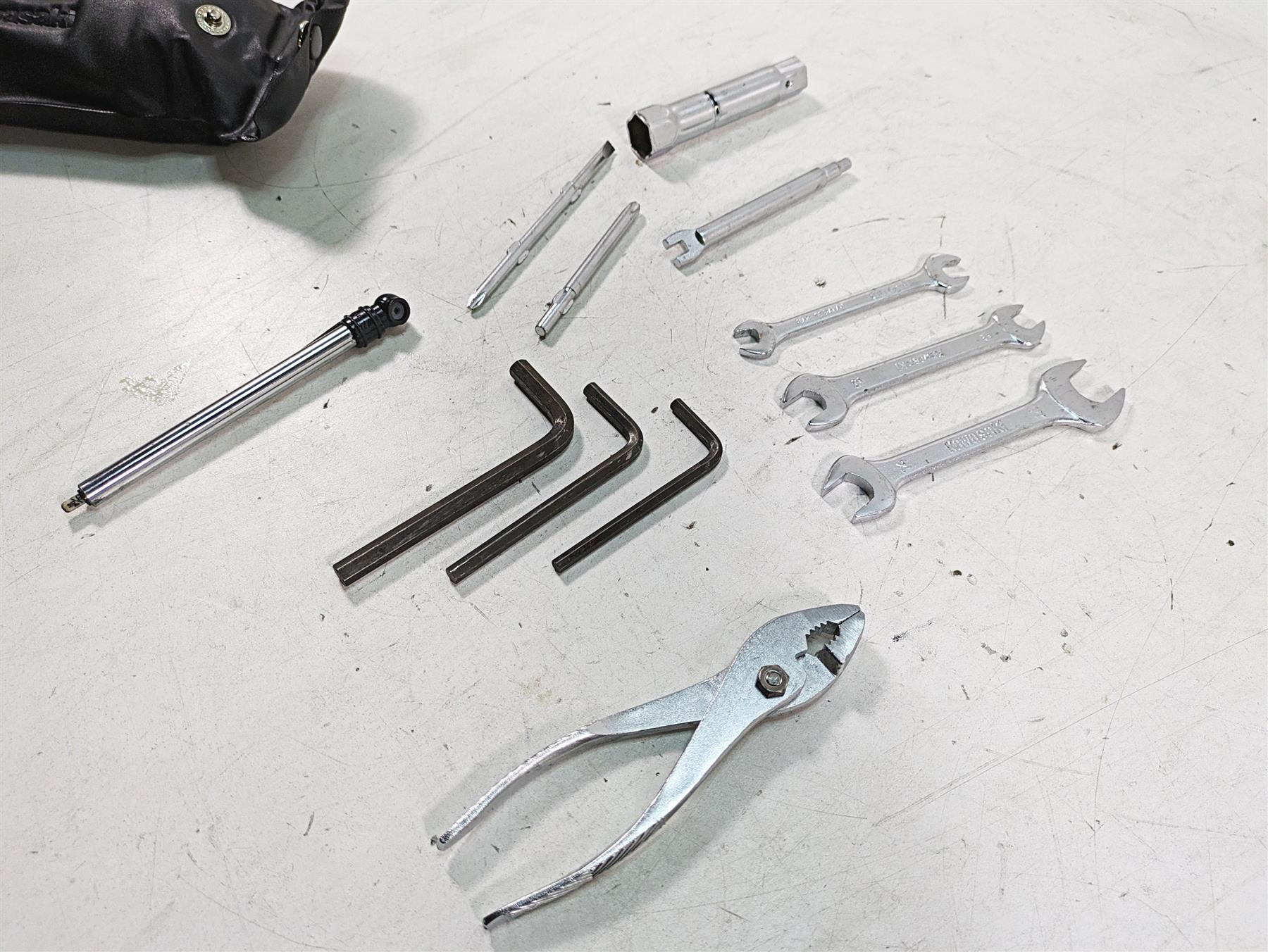 1997 Kawasaki VN1500 Vulcan Oem Stock Tool Bag Set Kit Toolkit 56007-1450 {{ shop.shopifyCountryName }} - Mototech271