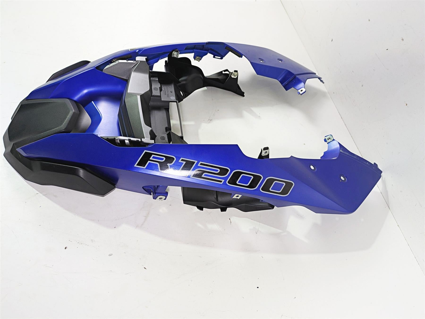2015 BMW R1200 GS Adv K51 Front Upper Fender Racingblue 46618532214 46618536934 {{ shop.shopifyCountryName }} - Mototech271