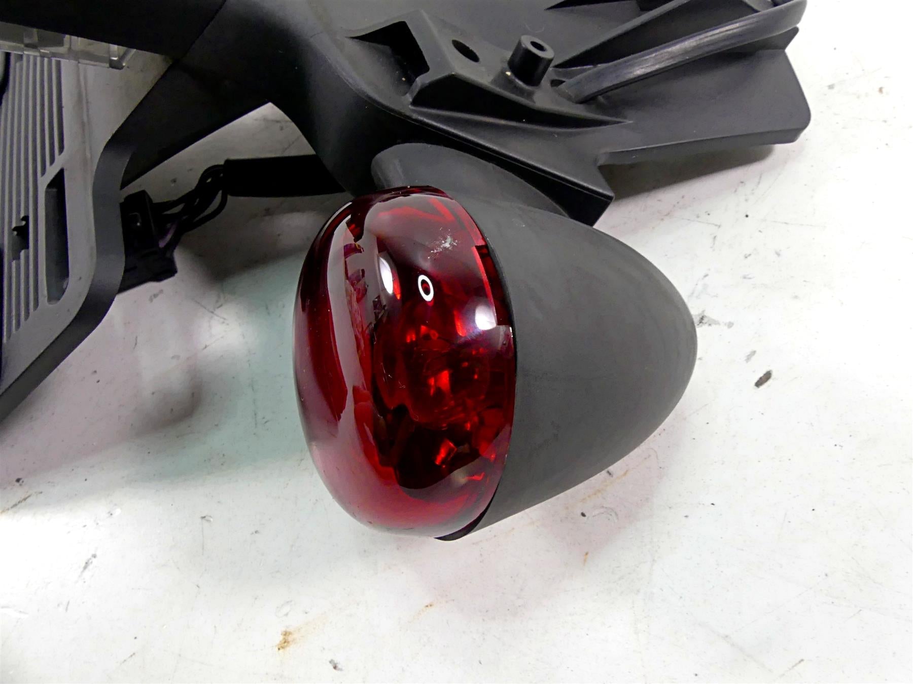 2015 Harley Davidson VRSCDX Night Rod Sp License Plate Holder & Blinker 67900032 {{ shop.shopifyCountryName }} - Mototech271