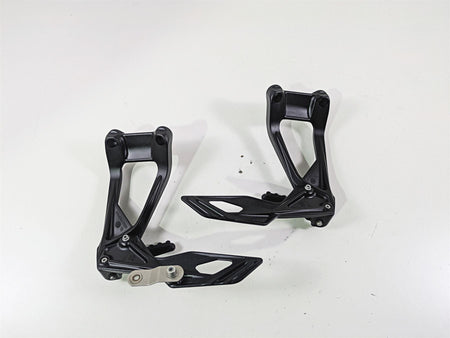 2017 KTM 1290 Super Duke GT Rear Passenger Footpeg 6140304800033S 6140304900033S {{ shop.shopifyCountryName }} - Mototech271
