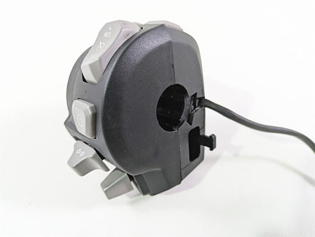 2024 Triumph Tiger 900 GT Left Hand Turn Signal Control Switch T2044782 {{ shop.shopifyCountryName }} - Mototech271