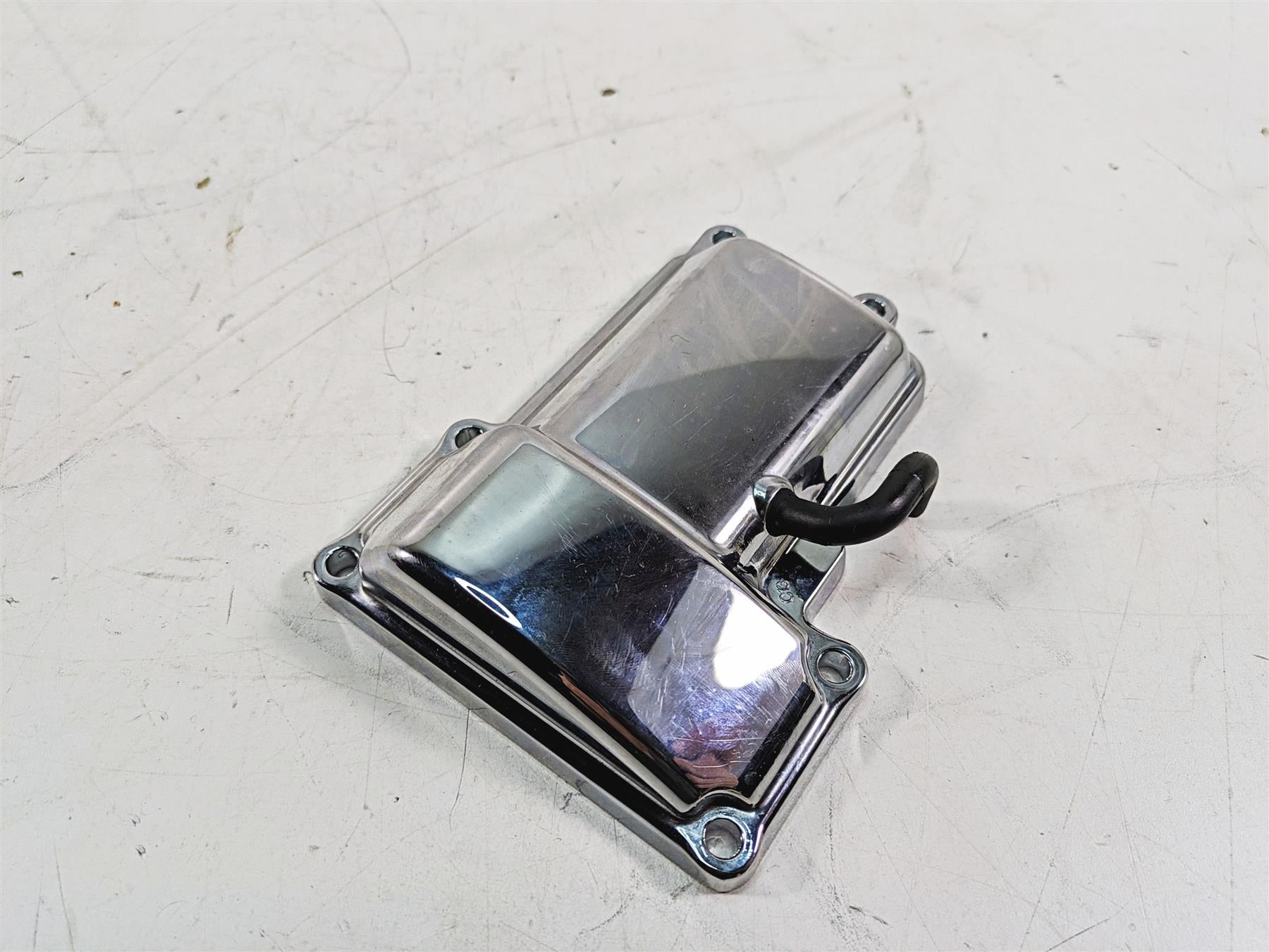 2015 Harley FXDL Dyna Low Rider Transmission Top Chrome Cover Cowl 34471-06A {{ shop.shopifyCountryName }} - Mototech271