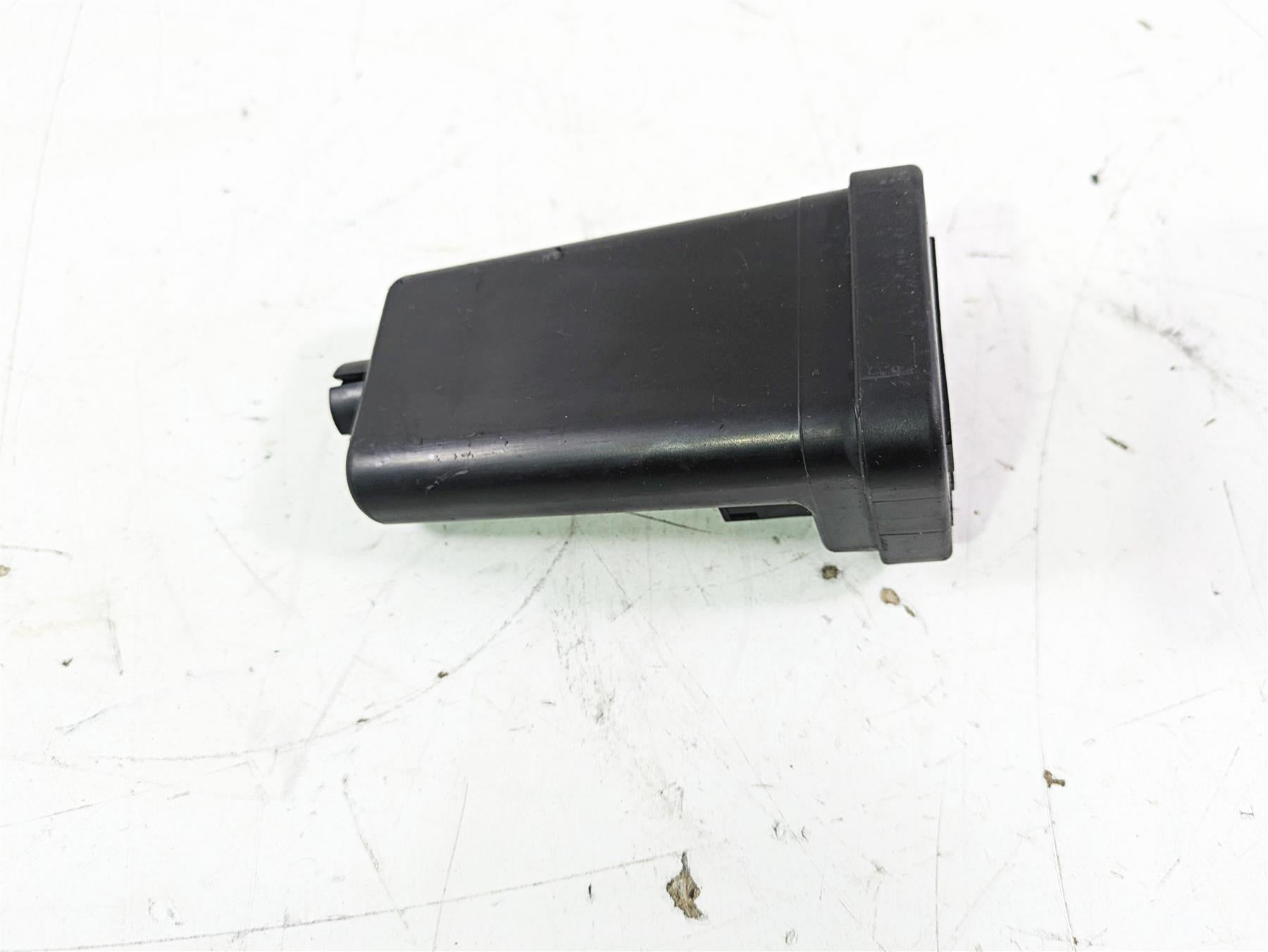 2003 Harley Touring FLHTCUI E-Glide 100th Tssm Blinker Security Module 68922-00B {{ shop.shopifyCountryName }} - Mototech271