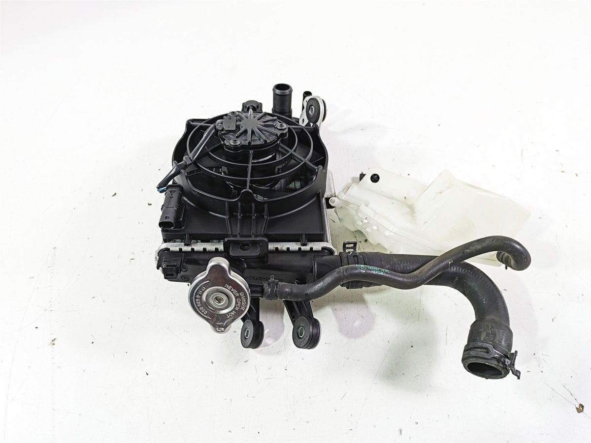 2014 BMW R1200 RT RTW K52 Right Radiator Fan Hoses Reservoir Set 17118546416 {{ shop.shopifyCountryName }} - Mototech271