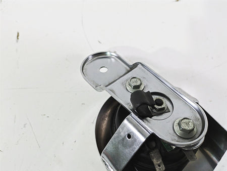 2008 Harley Touring FLHTCU E-Glide 105TH Horn With Chrome Cover 61300478A {{ shop.shopifyCountryName }} - Mototech271