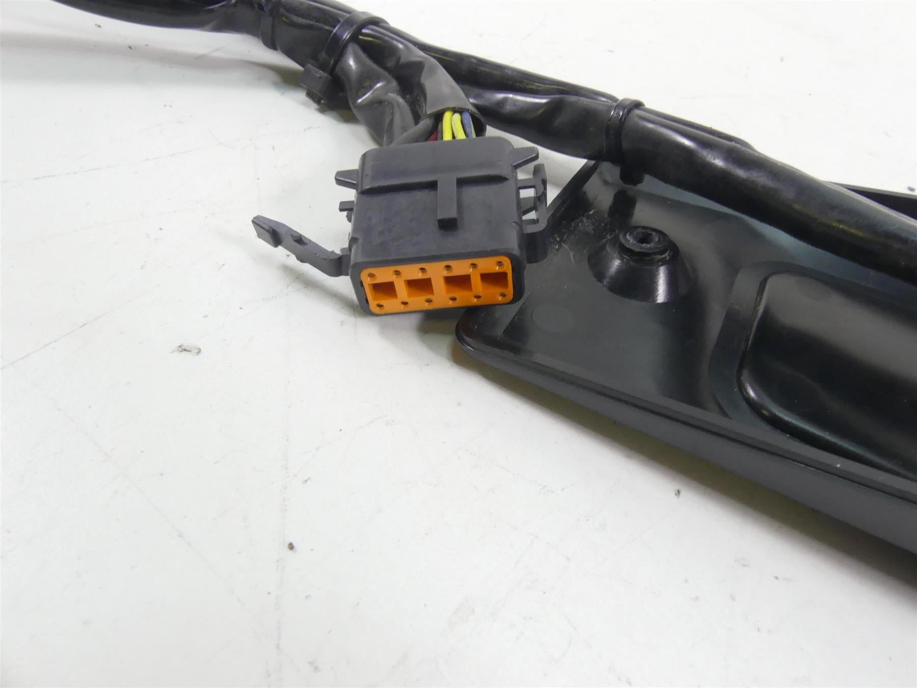 1999 Harley Touring FLHTCUI Electra Glide Cb Intercom Console - Read 77136-98 {{ shop.shopifyCountryName }} - Mototech271
