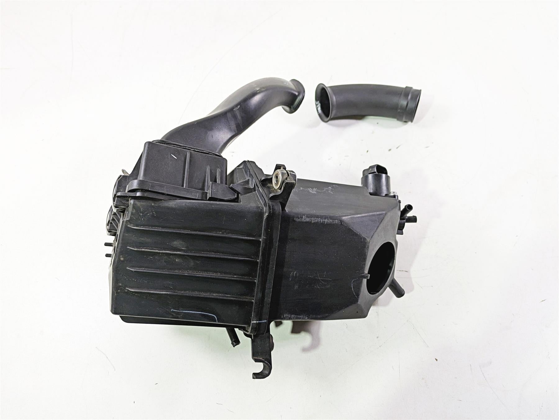 2019 BMW G310GS K02 Air Box Cleaner Breather Filter 13718558303 {{ shop.shopifyCountryName }} - Mototech271