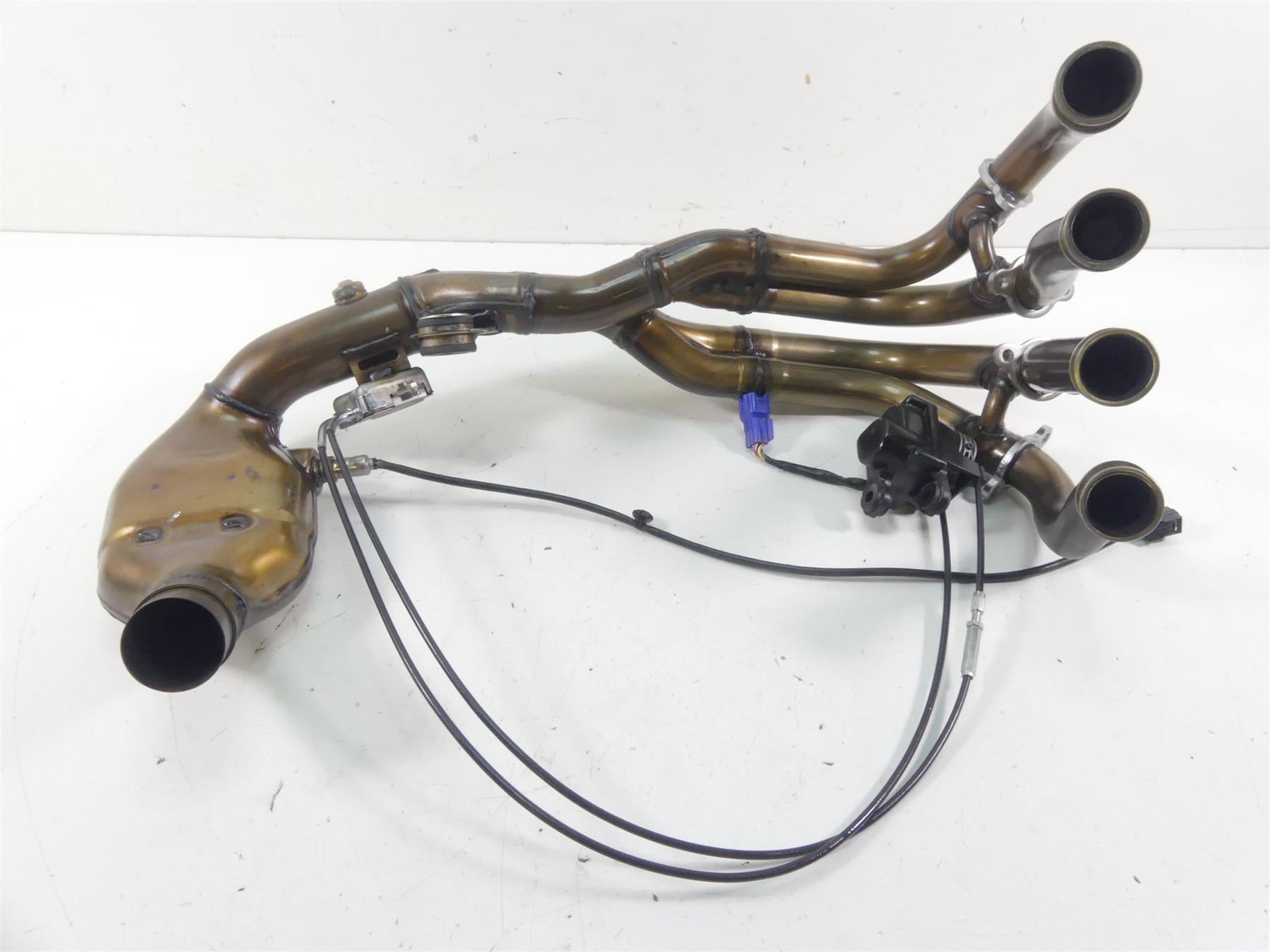 2021 Honda CBR600RR Oem Exhaust Header Manifold Pipe & Servo 18150-MJC-A00 {{ shop.shopifyCountryName }} - Mototech271
