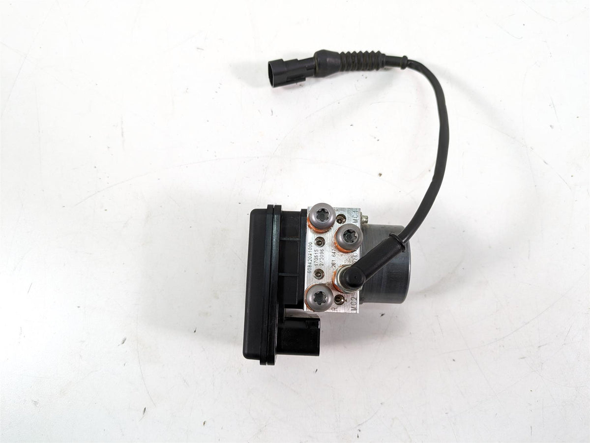 2018 KTM 1090 Adventure R Abs Brake Pump Pressure Unit Module 60842031000 {{ shop.shopifyCountryName }} - Mototech271