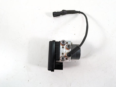 2018 KTM 1090 Adventure R Abs Brake Pump Pressure Unit Module 60842031000 {{ shop.shopifyCountryName }} - Mototech271