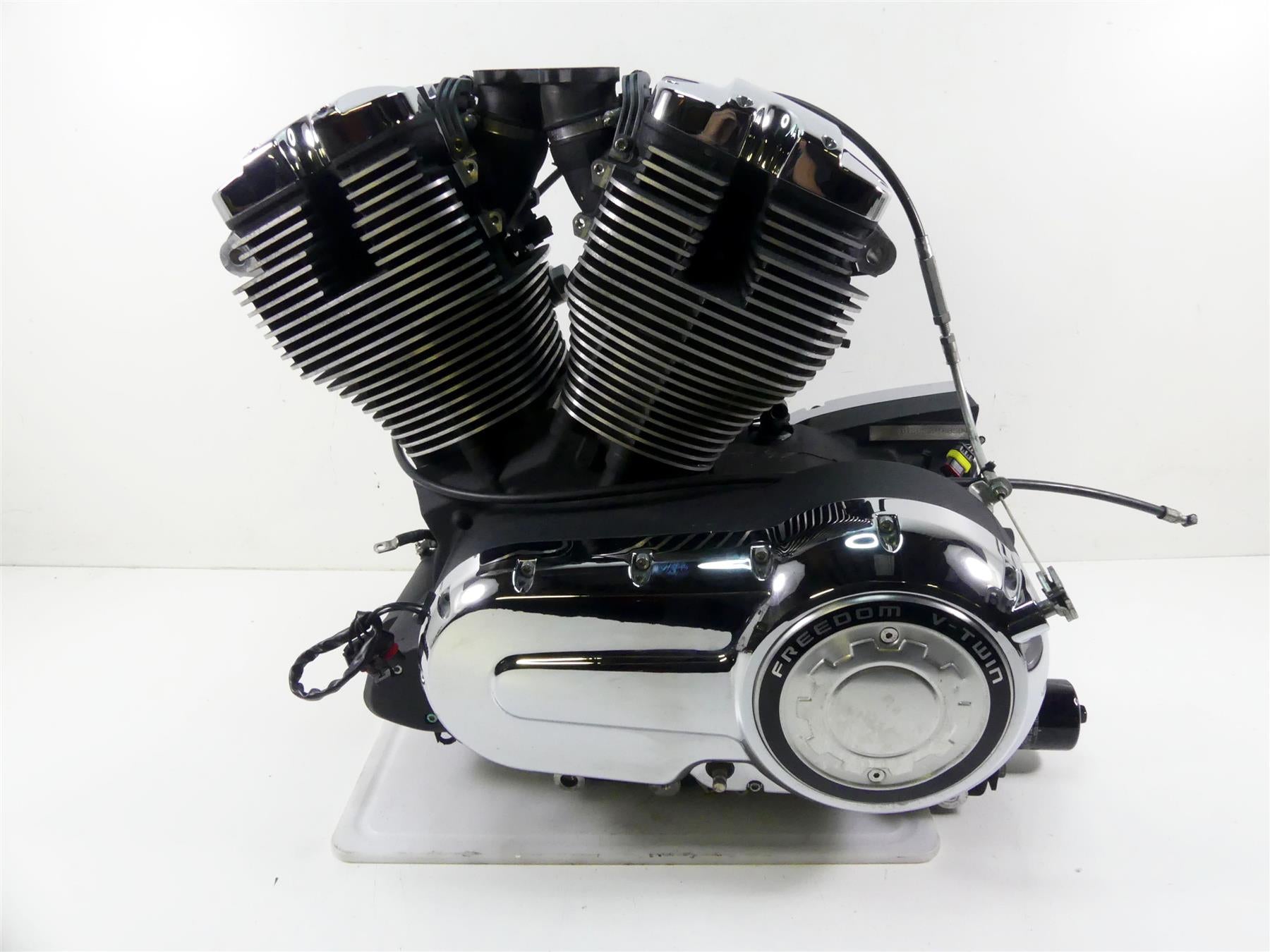 2015 Victory Cross Country Tour Running Engine Transmission 37K - Video 1204760