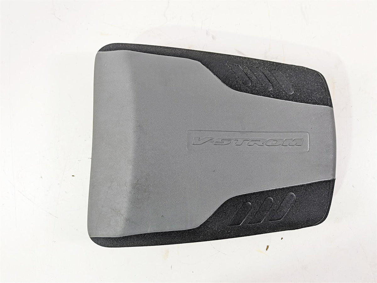 2020 Suzuki V-Strom 1050 XT Rear Passenger Seat Saddle 45300-06L10 {{ shop.shopifyCountryName }} - Mototech271