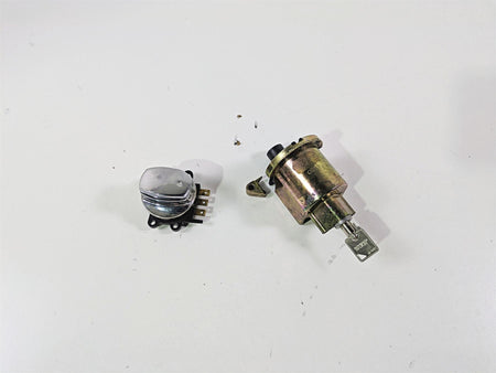 1998 Harley Touring FLHRCI Road King Ignition Switch Key Lock Set -Read 71313-96 {{ shop.shopifyCountryName }} - Mototech271