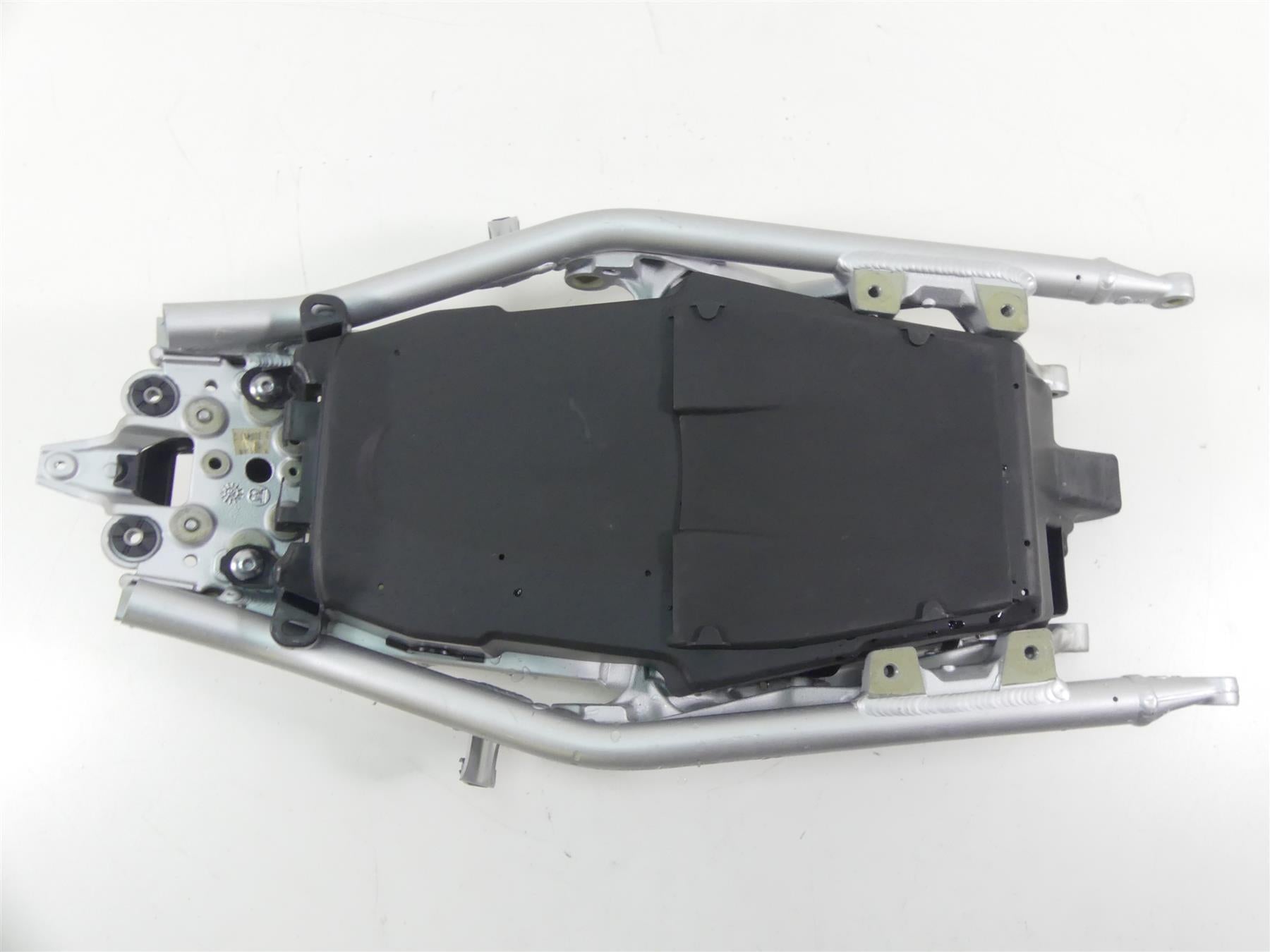 2020 Triumph Speed Triple RS 1050 Subframe Sub Frame & Inner Fender T2079742 {{ shop.shopifyCountryName }} - Mototech271