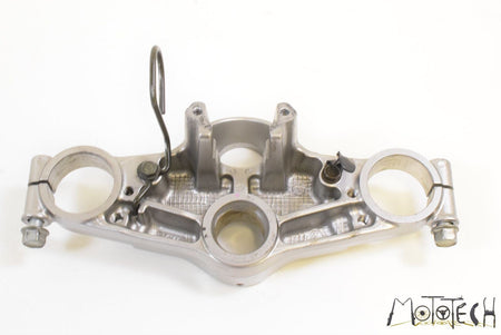 2005 Kawasaki ZZR1200 ZX1200 Ninja Upper Triple Tree Steering Clamp 44039-0007 {{ shop.shopifyCountryName }} - Mototech271