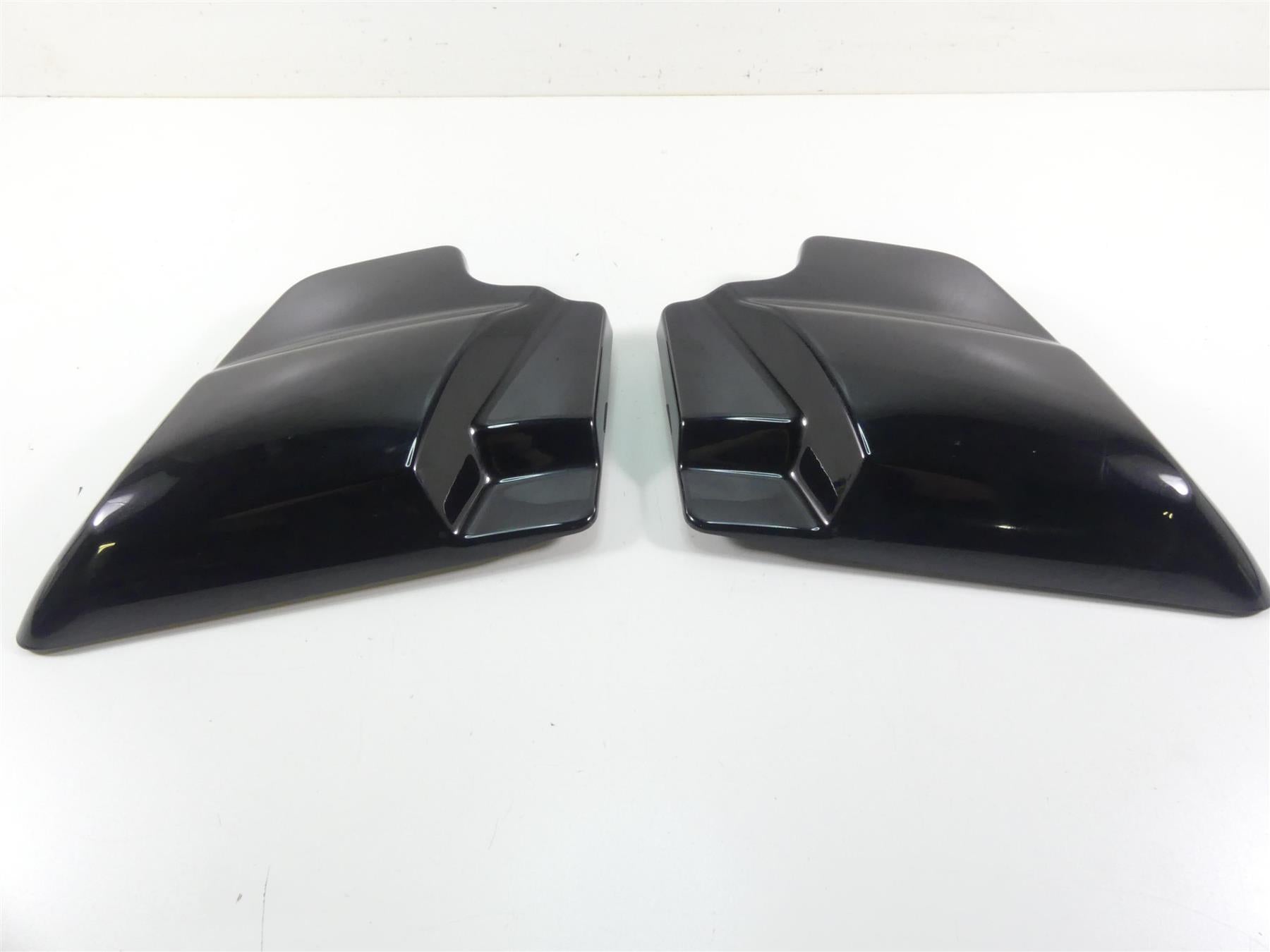 2013 Harley Touring FLHX Street Glide Side Cover Fairing Set 66048-09A 66250-09 {{ shop.shopifyCountryName }} - Mototech271