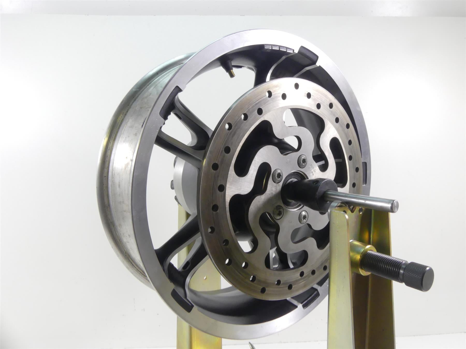 2014 Harley Touring FLHX Street Glide Straight Rear 16x5 Wheel Rim 40900033 {{ shop.shopifyCountryName }} - Mototech271