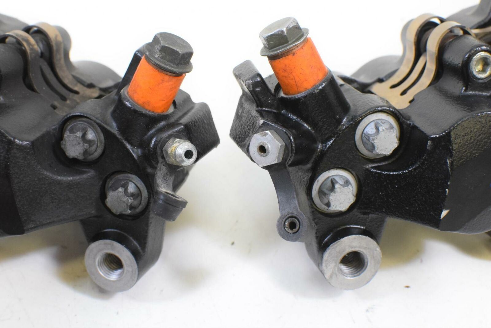 2018 Indian Roadmaster Front Brake Caliper Set 1912390-266 1912391-266 {{ shop.shopifyCountryName }} - Mototech271