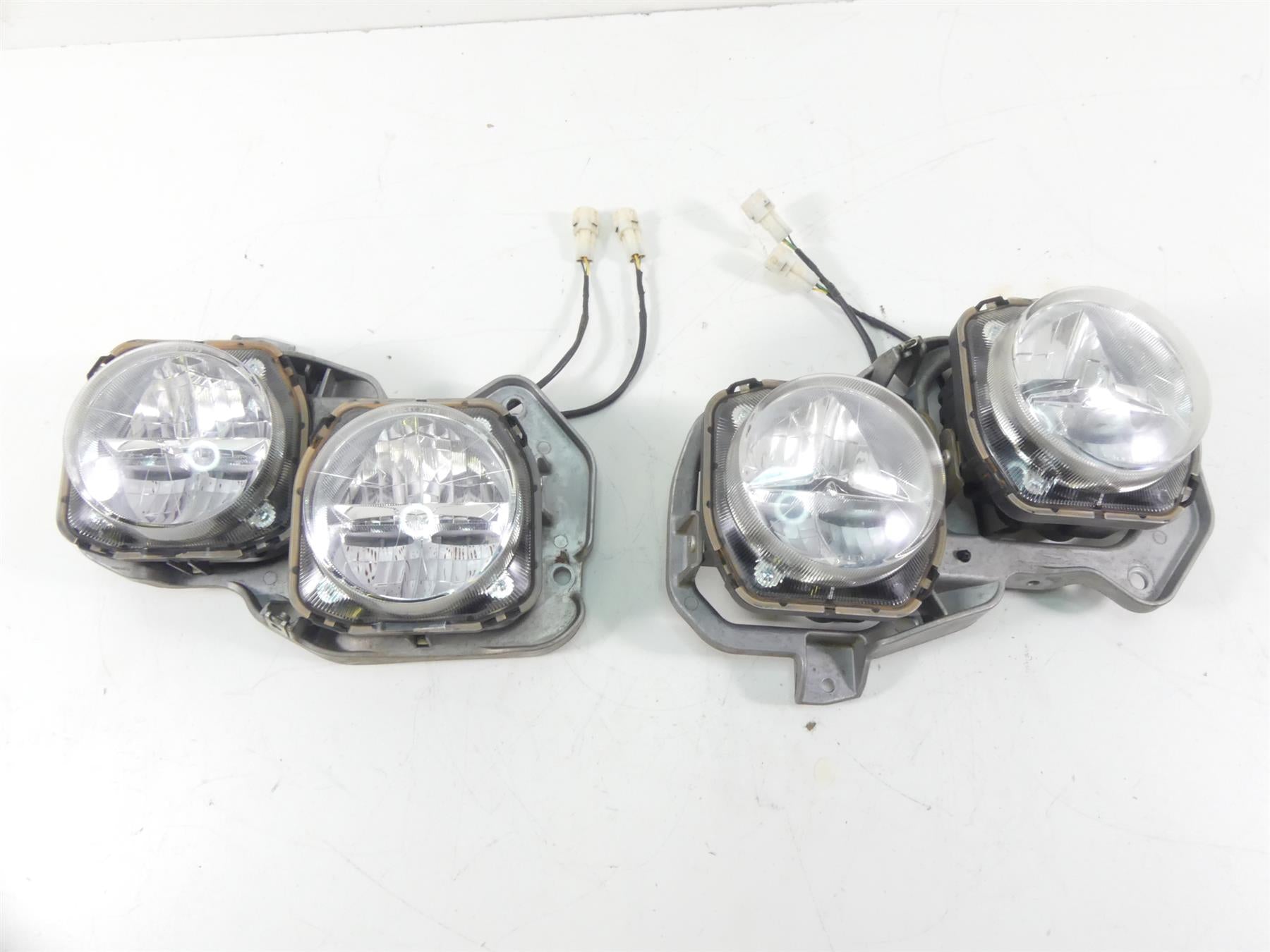 2018 Yamaha YXZ1000R EPS SS Headlight Head Light Lamp Lens Set 2UD-84300-00-00 | Mototech271
