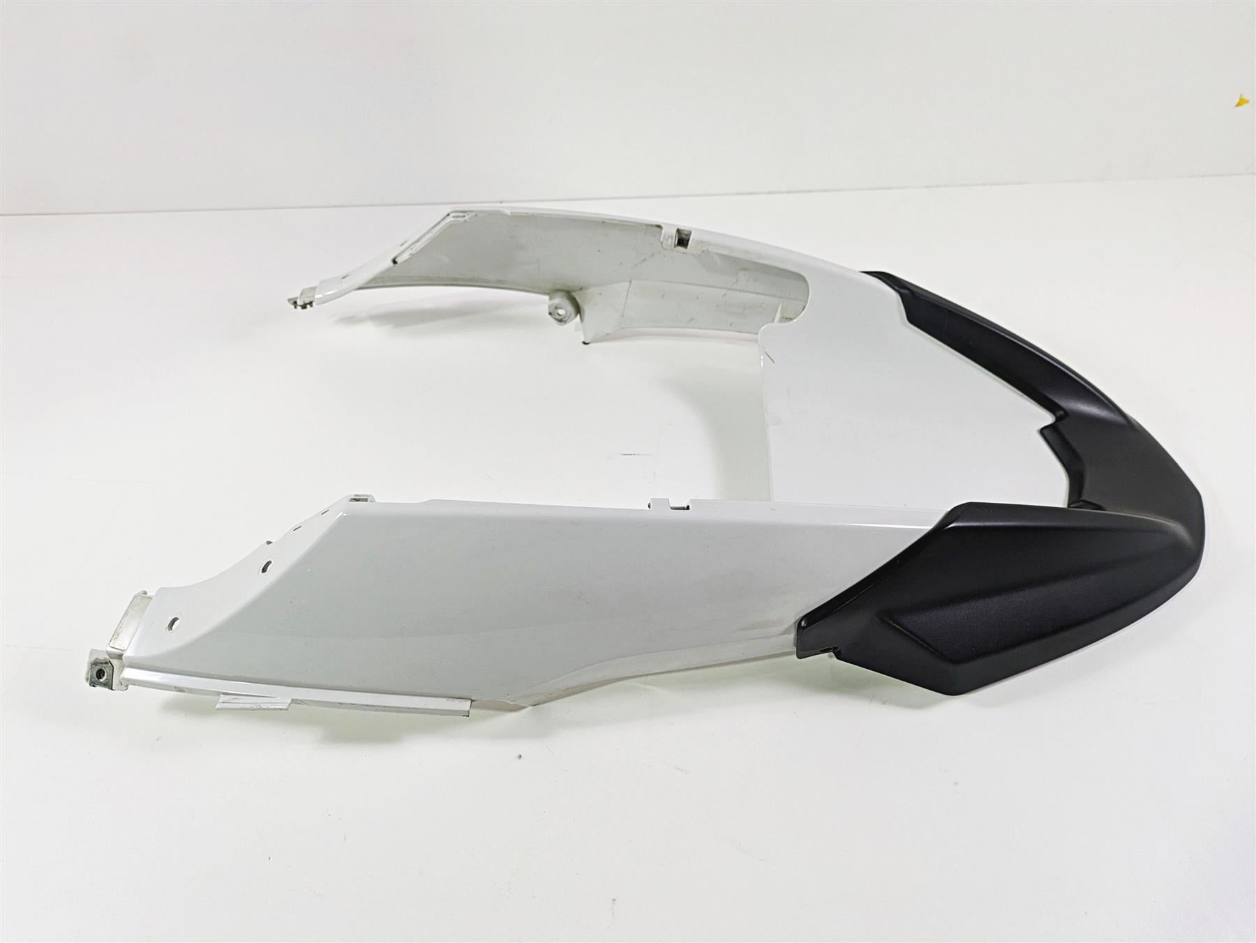 2006 BMW R1200GS K255 Adv Front Upper Fender 46617667678 {{ shop.shopifyCountryName }} - Mototech271