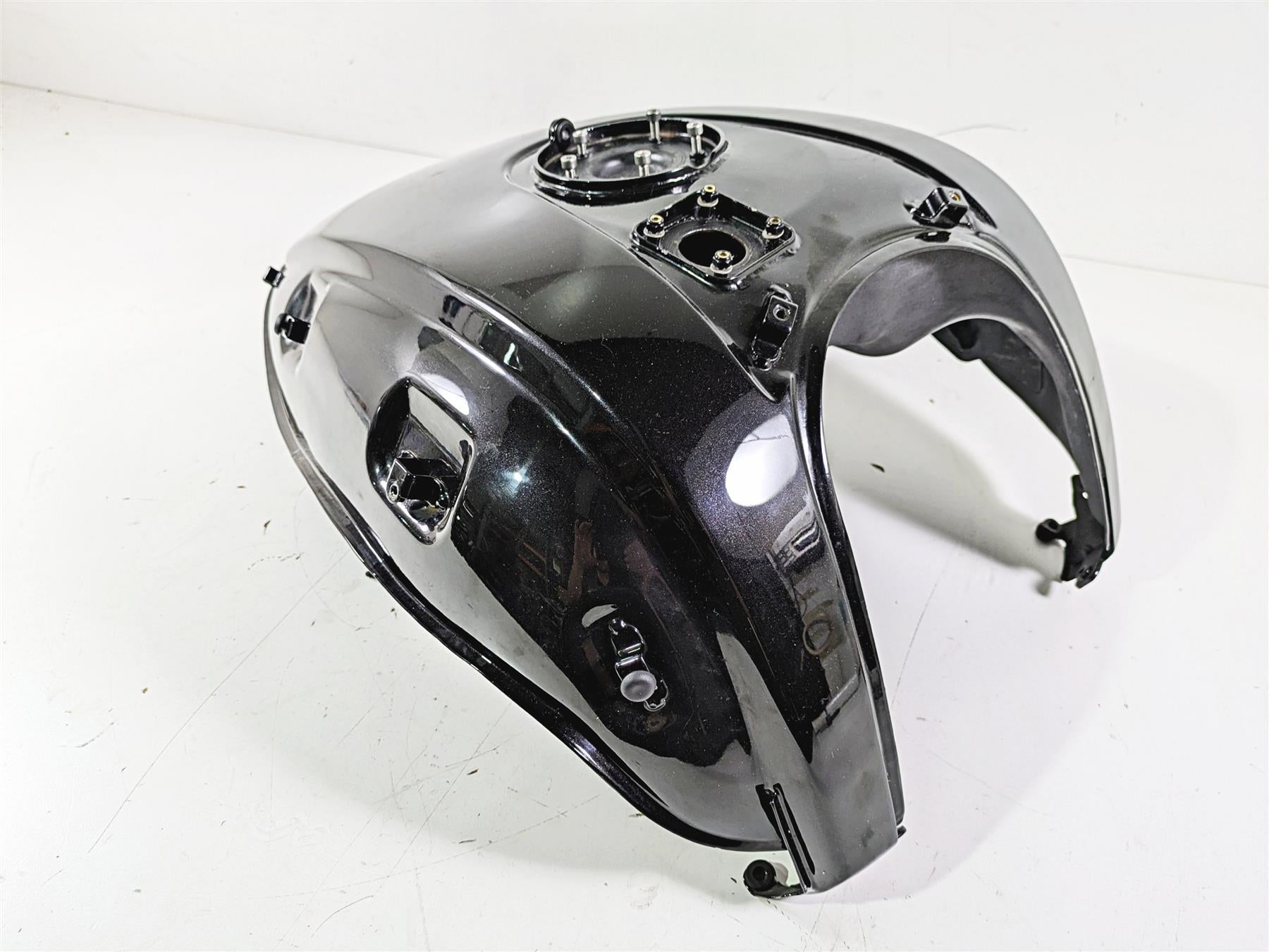 2014 Moto Guzzi California 1400 Touring Fuel Gas Petrol Tank 2B000147 {{ shop.shopifyCountryName }} - Mototech271