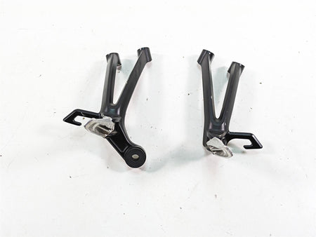 2009 Suzuki GSXR750 K9 Rear Footpeg Foot Peg Rest Mount Set 43600-37H00-YAP {{ shop.shopifyCountryName }} - Mototech271