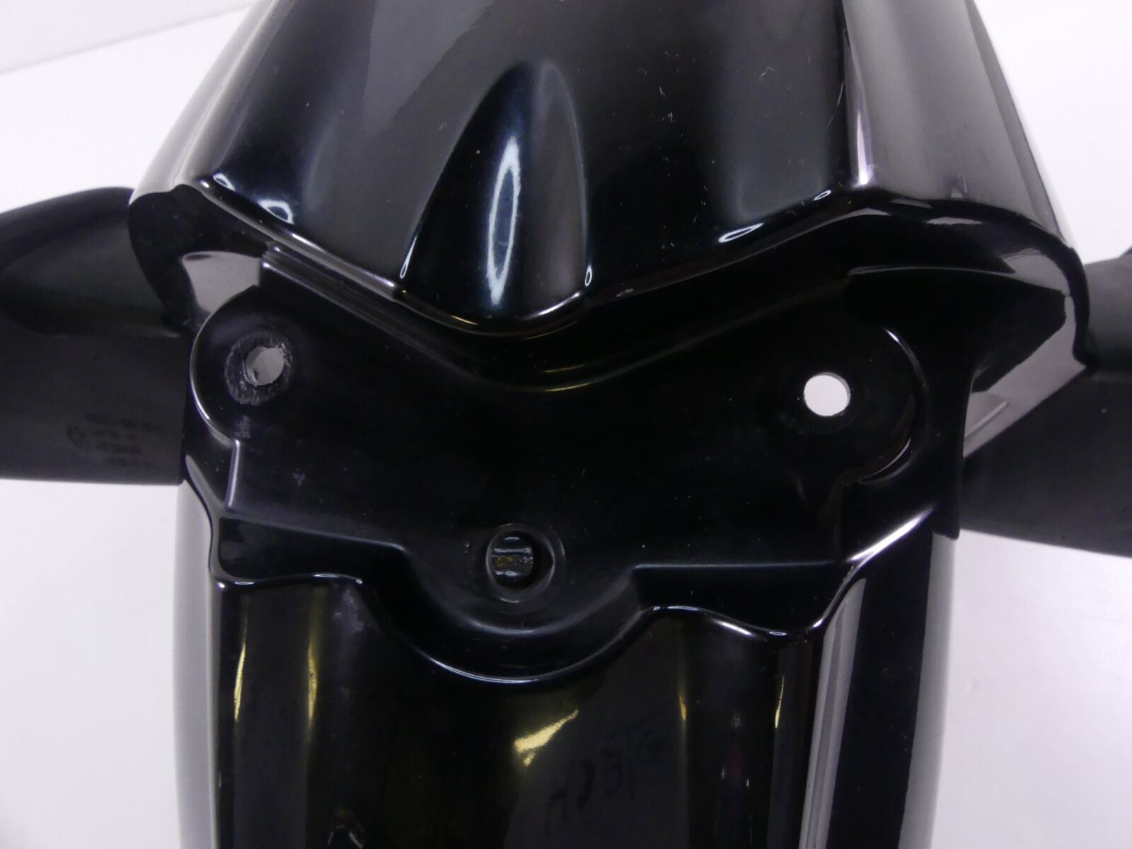 2008 BMW R1200R K27 Front Fender Tire Hugger Mud Guard 46617697182 {{ shop.shopifyCountryName }} - Mototech271