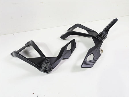 2017 KTM 1290 Super Duke GT Rear Passenger Footpeg 6140304800033S 6140304900033S {{ shop.shopifyCountryName }} - Mototech271